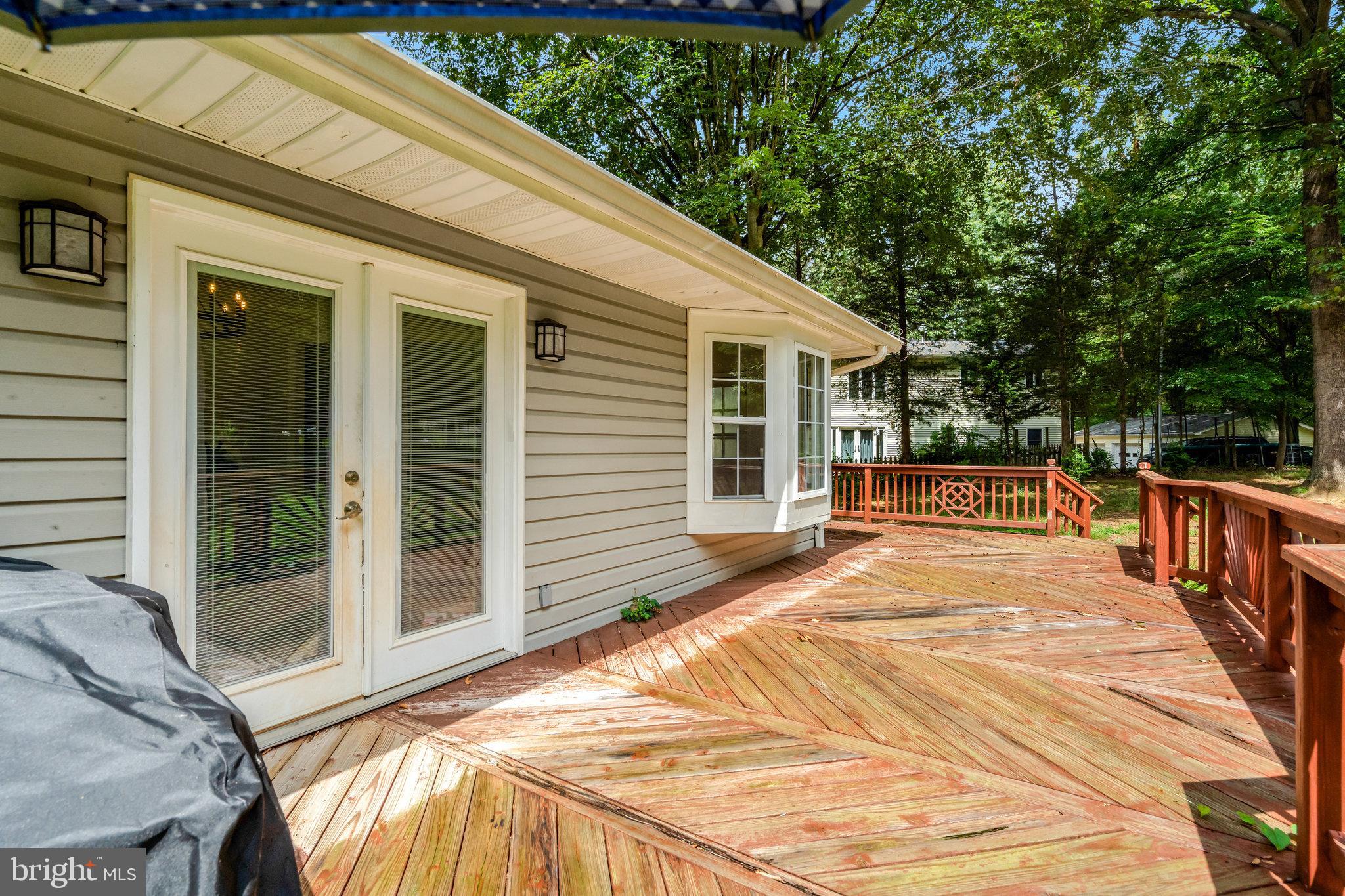 LAKE JACKSON - Residential