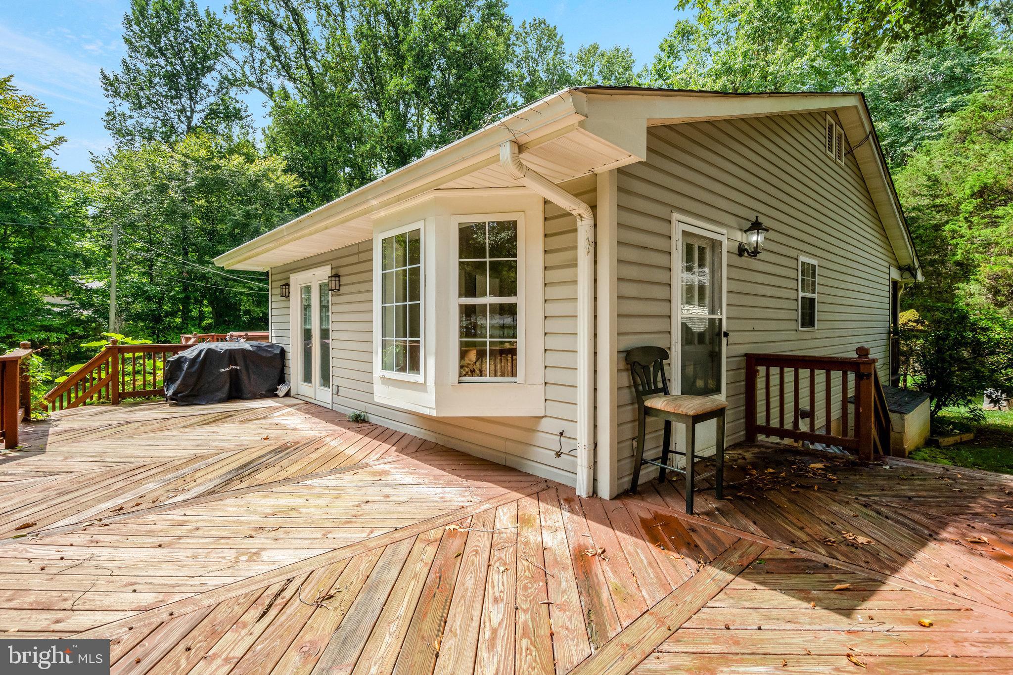 LAKE JACKSON - Residential