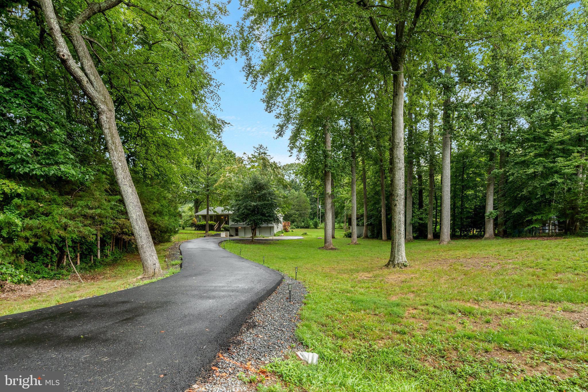 LAKE JACKSON - Residential