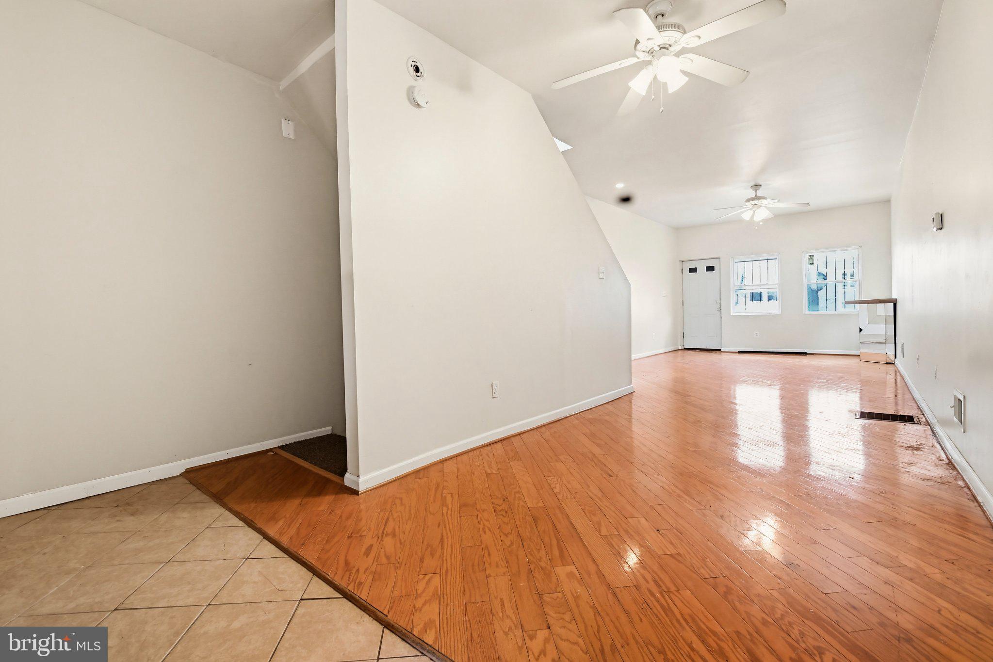 BROADWAY EAST - Residential