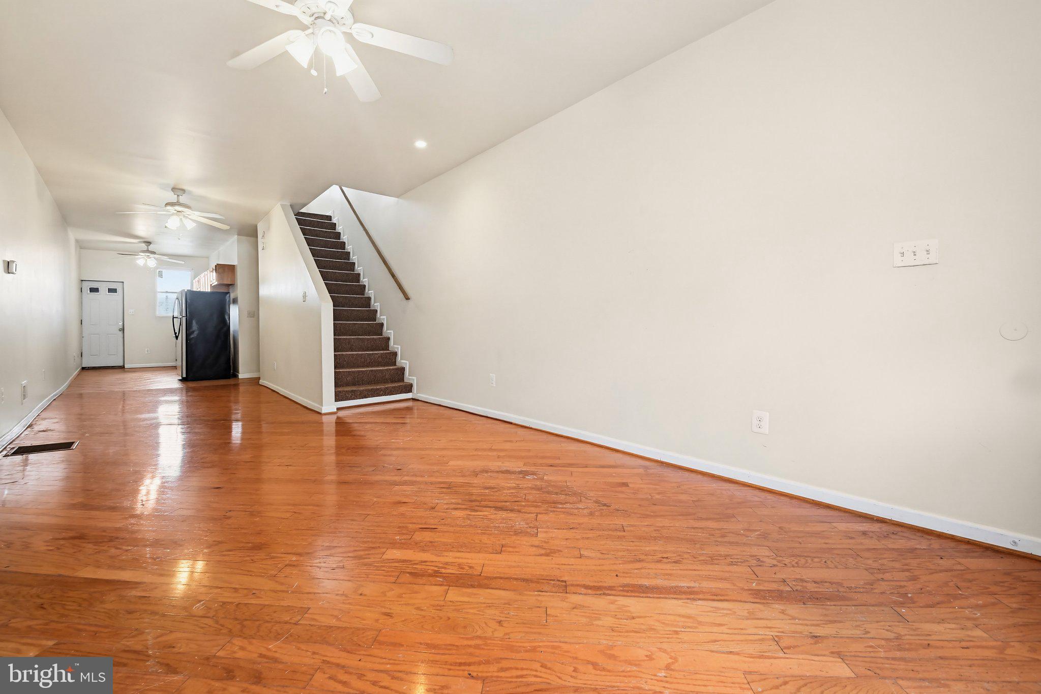 BROADWAY EAST - Residential