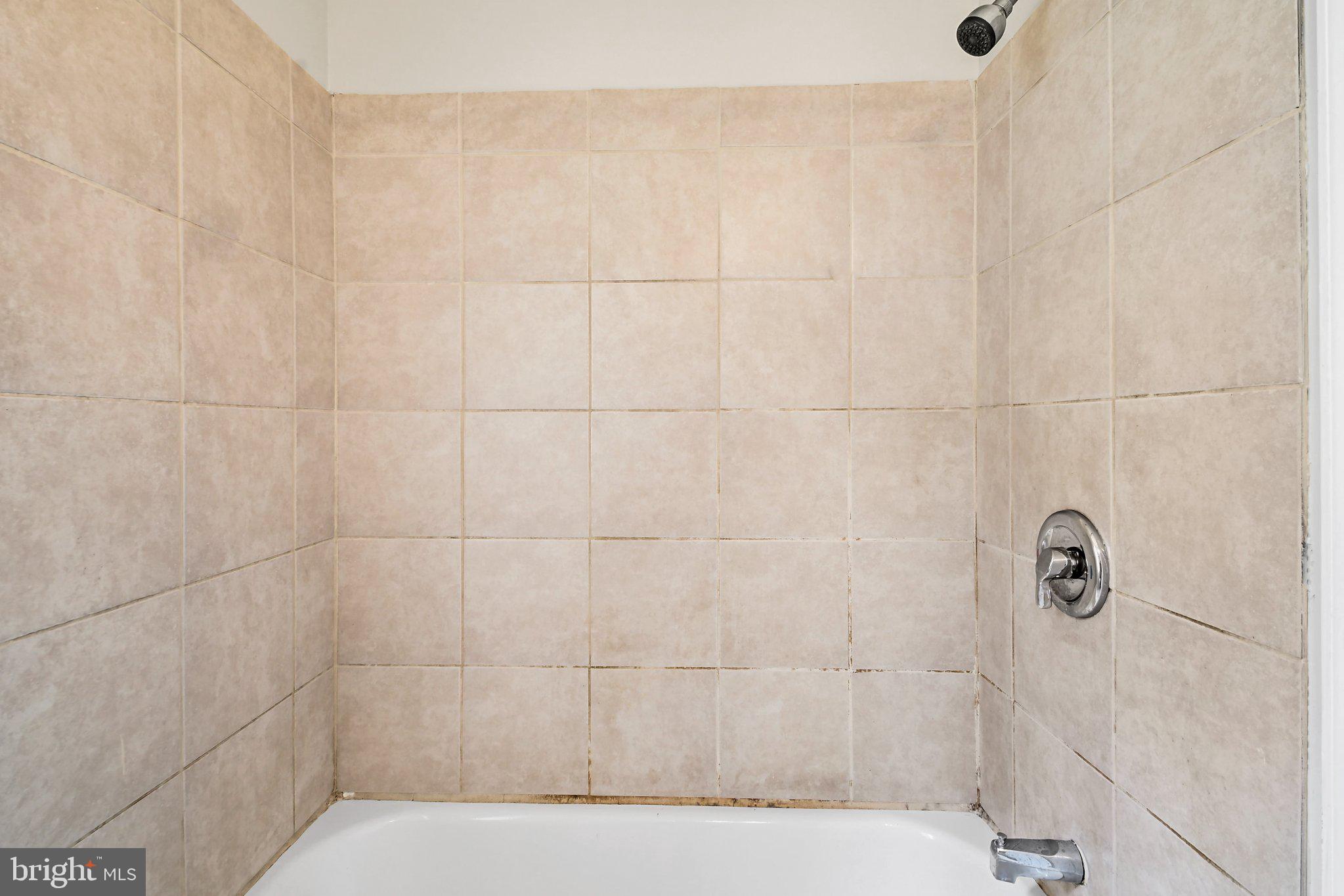 BROADWAY EAST - Residential