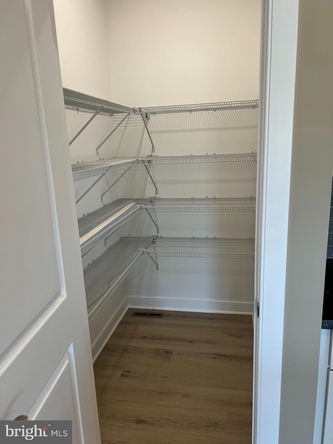 STONEYBROOK OF E-TOWN - Residential