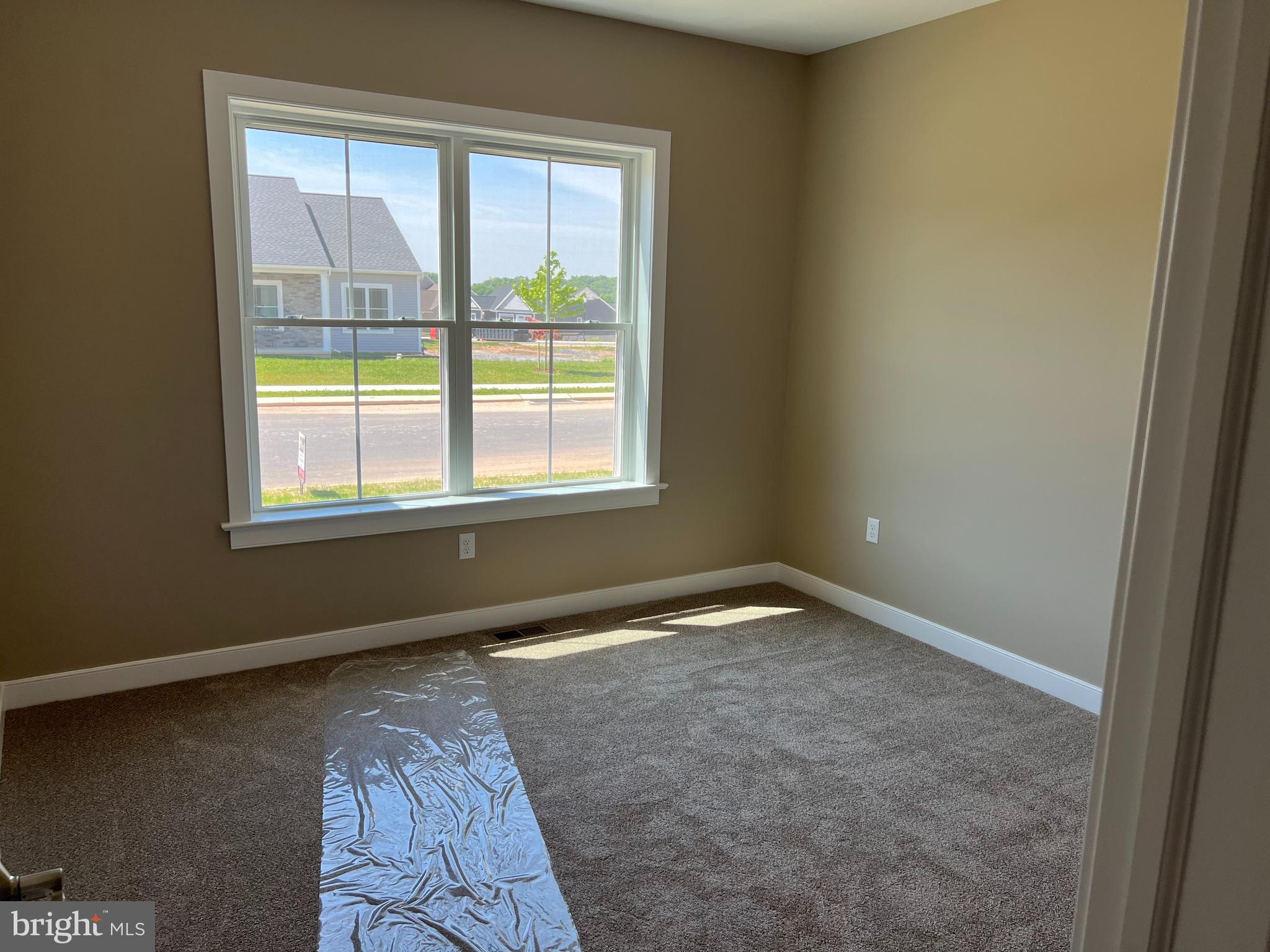 STONEYBROOK OF E-TOWN - Residential