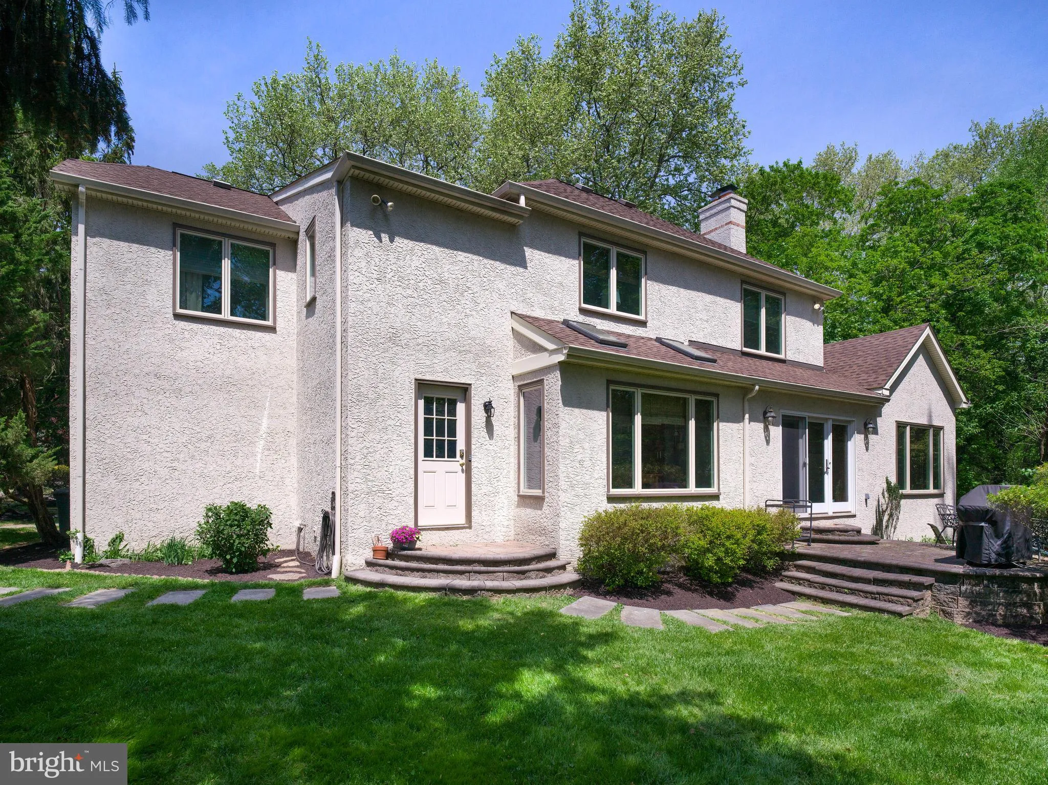 Wynnewood, Pennsylvania 19096, United States, 5 Bedrooms Bedrooms, ,4 BathroomsBathrooms,Residential,Pending,123087