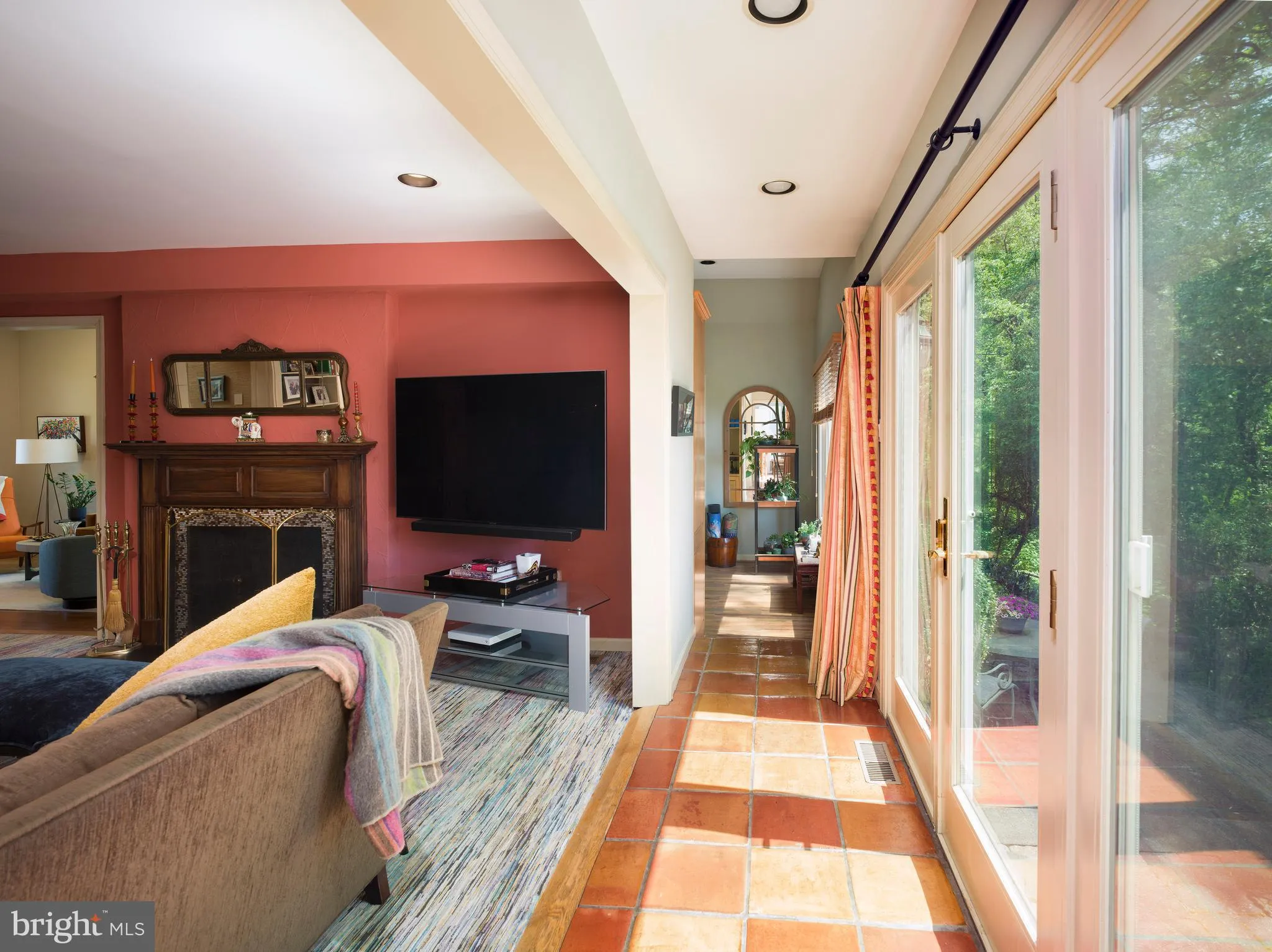 Wynnewood, Pennsylvania 19096, United States, 5 Bedrooms Bedrooms, ,4 BathroomsBathrooms,Residential,Pending,123087