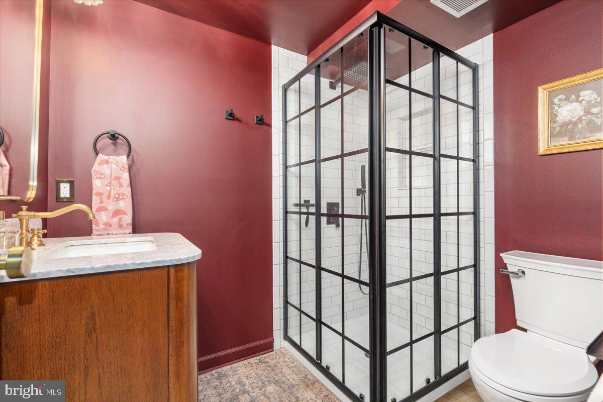 INWOOD - Residential