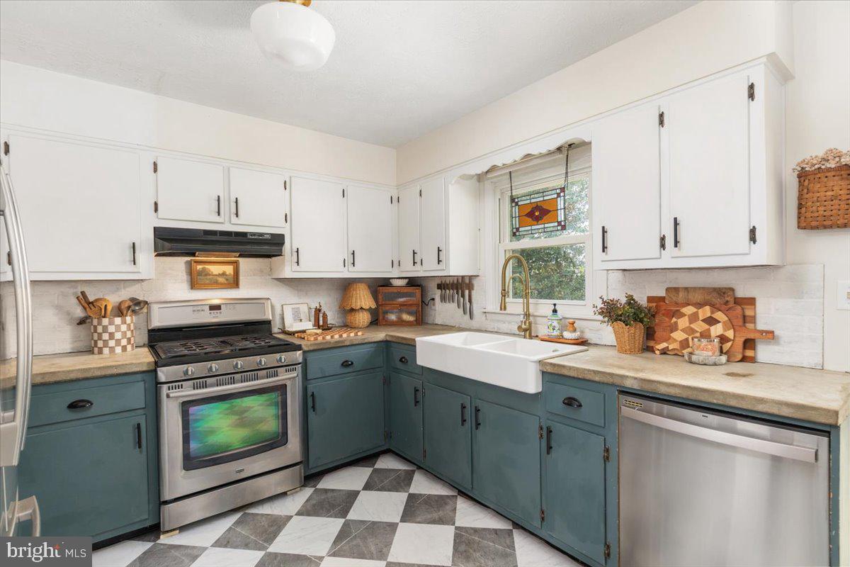 INWOOD - Residential