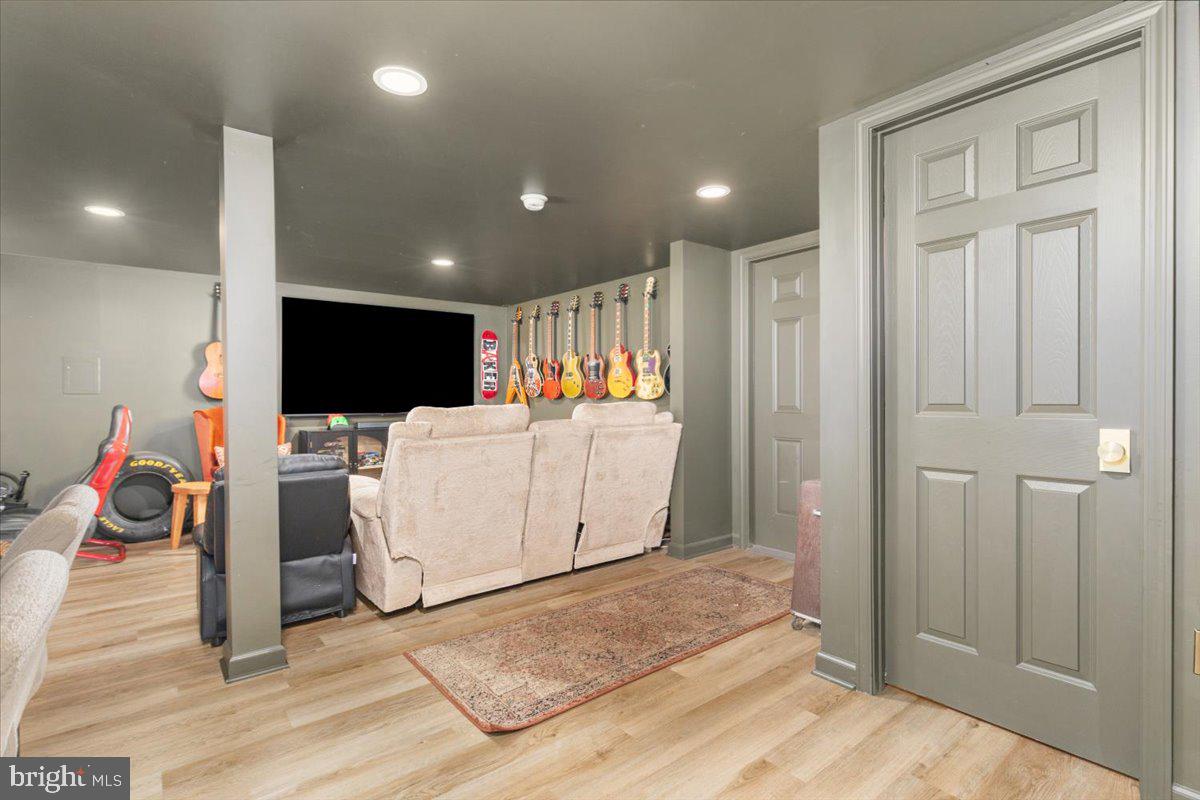 INWOOD - Residential