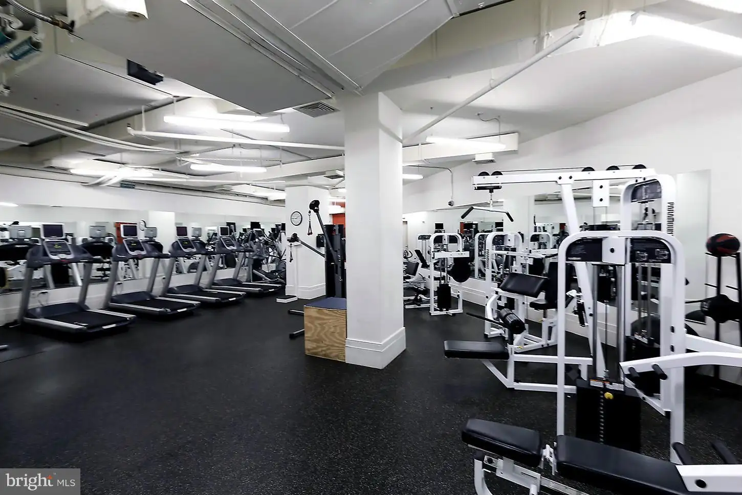 Additional image 39 of 2425 L Street NW Unit 415, Washington, DC 20037