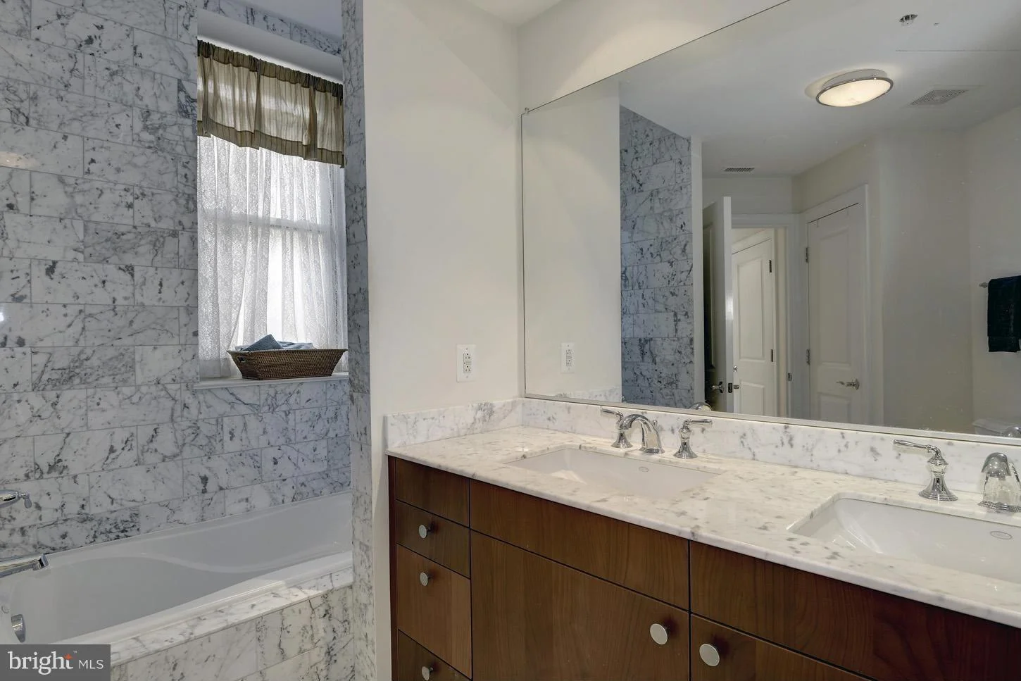 Additional image 33 of 2425 L Street NW Unit 415, Washington, DC 20037