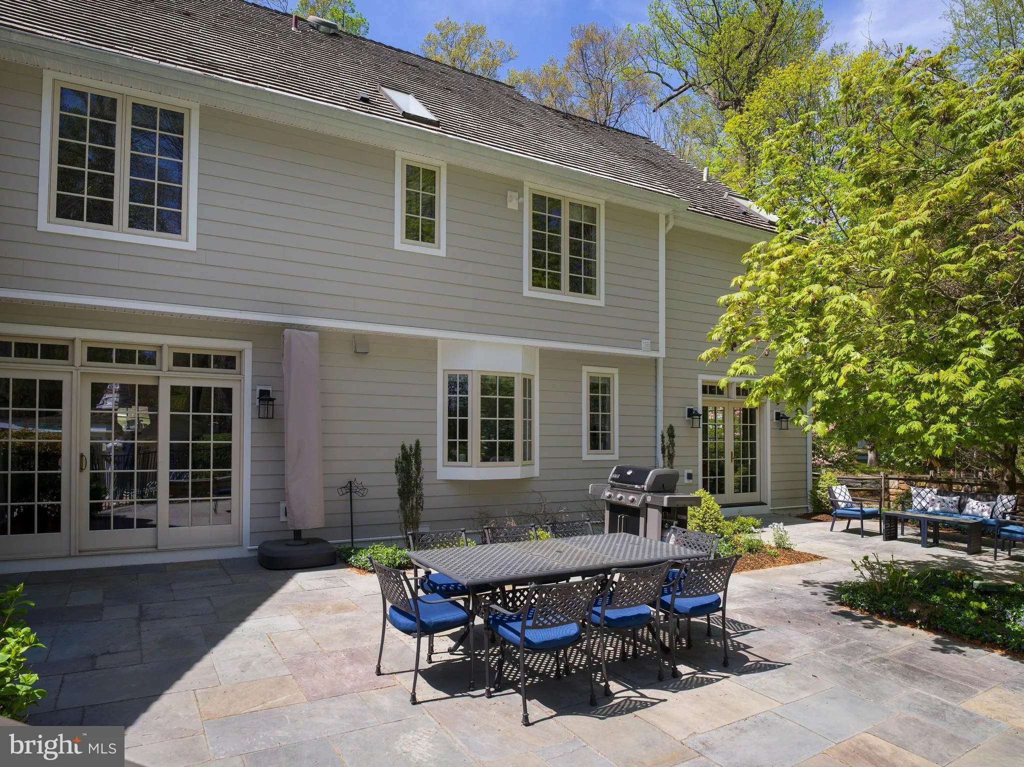 Berwyn, Pennsylvania 19312, United States, 5 Bedrooms Bedrooms, ,5 BathroomsBathrooms,Residential,Pending,115111