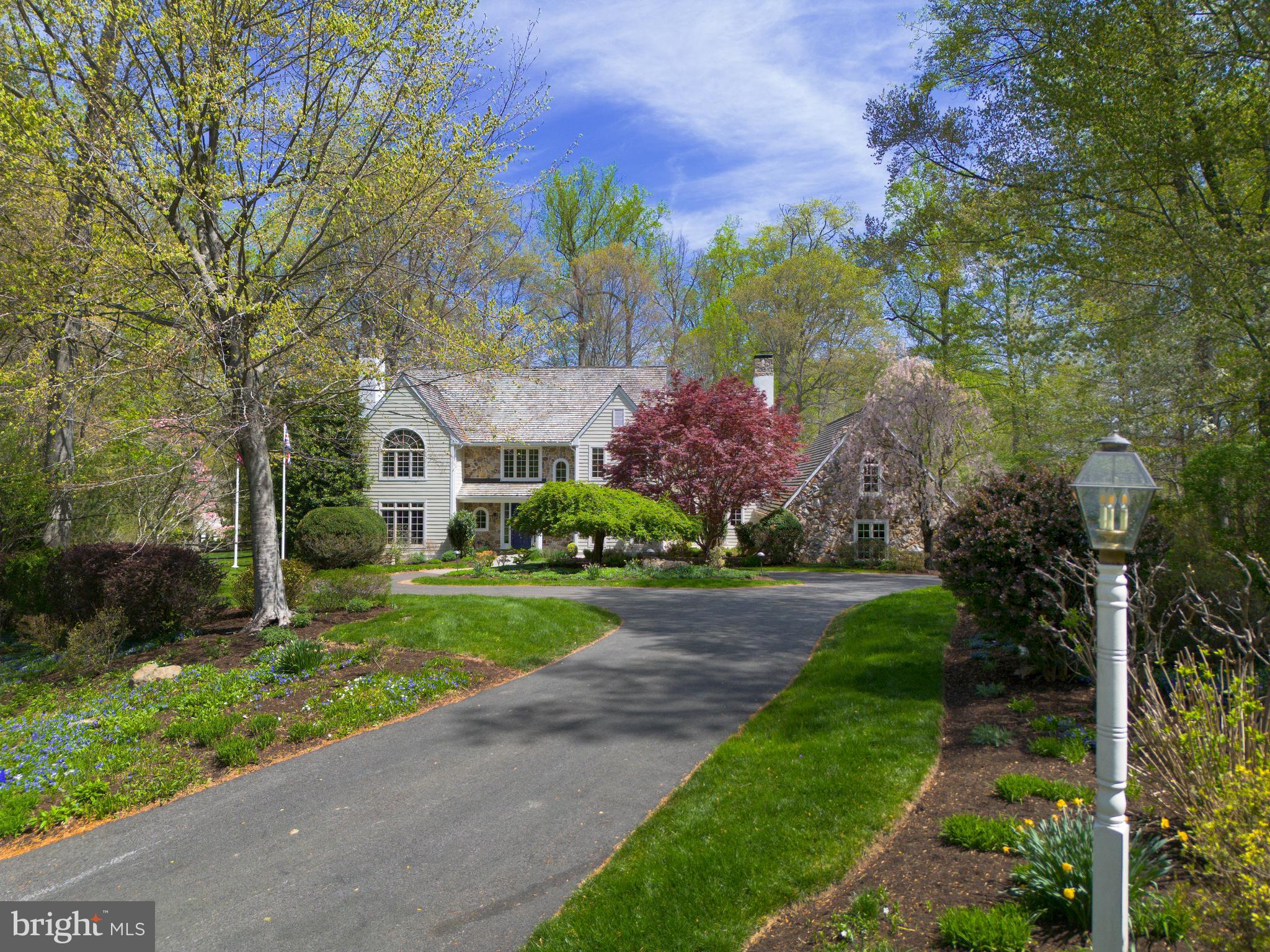 1264 FARM ROAD