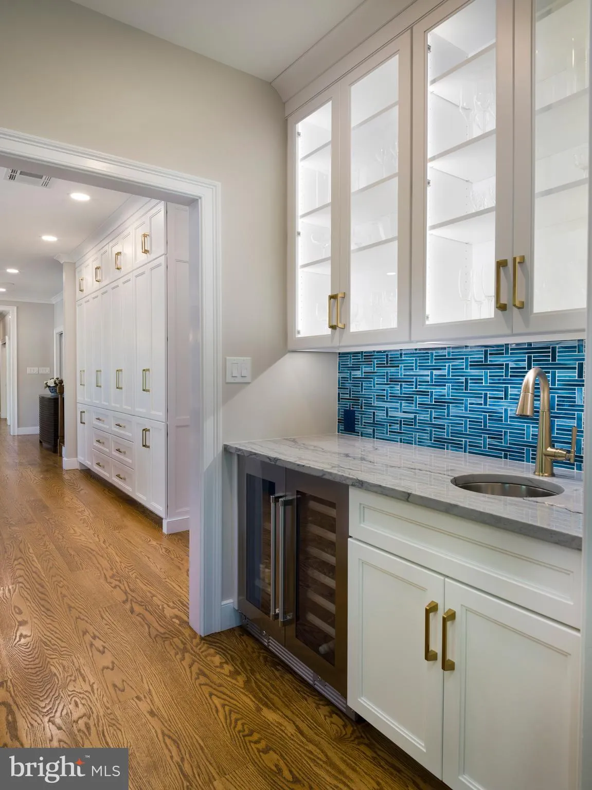 Berwyn, Pennsylvania 19312, United States, 5 Bedrooms Bedrooms, ,5 BathroomsBathrooms,Residential,Pending,115111