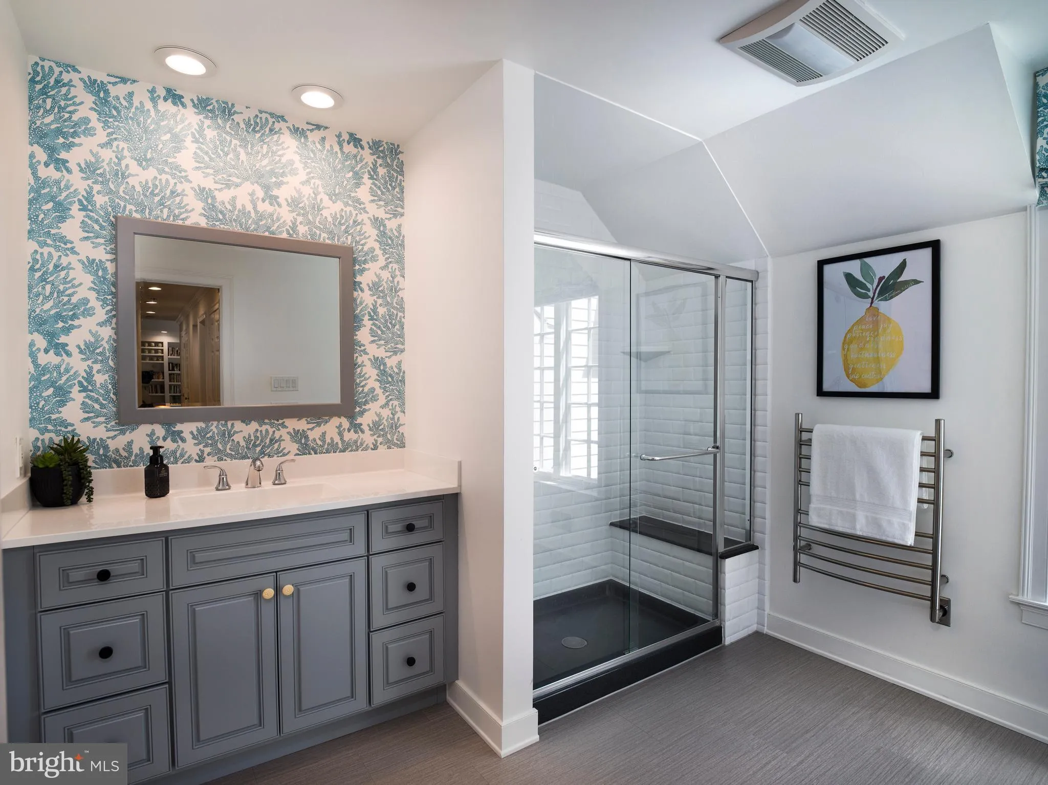 Berwyn, Pennsylvania 19312, United States, 5 Bedrooms Bedrooms, ,5 BathroomsBathrooms,Residential,Pending,115111