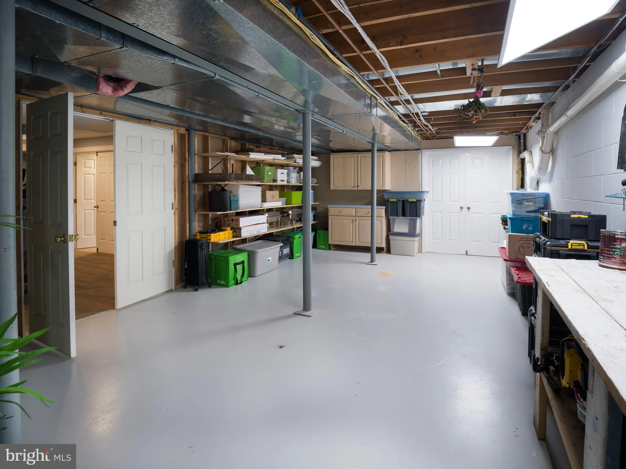 Berwyn, Pennsylvania 19312, United States, 5 Bedrooms Bedrooms, ,5 BathroomsBathrooms,Residential,Pending,115111