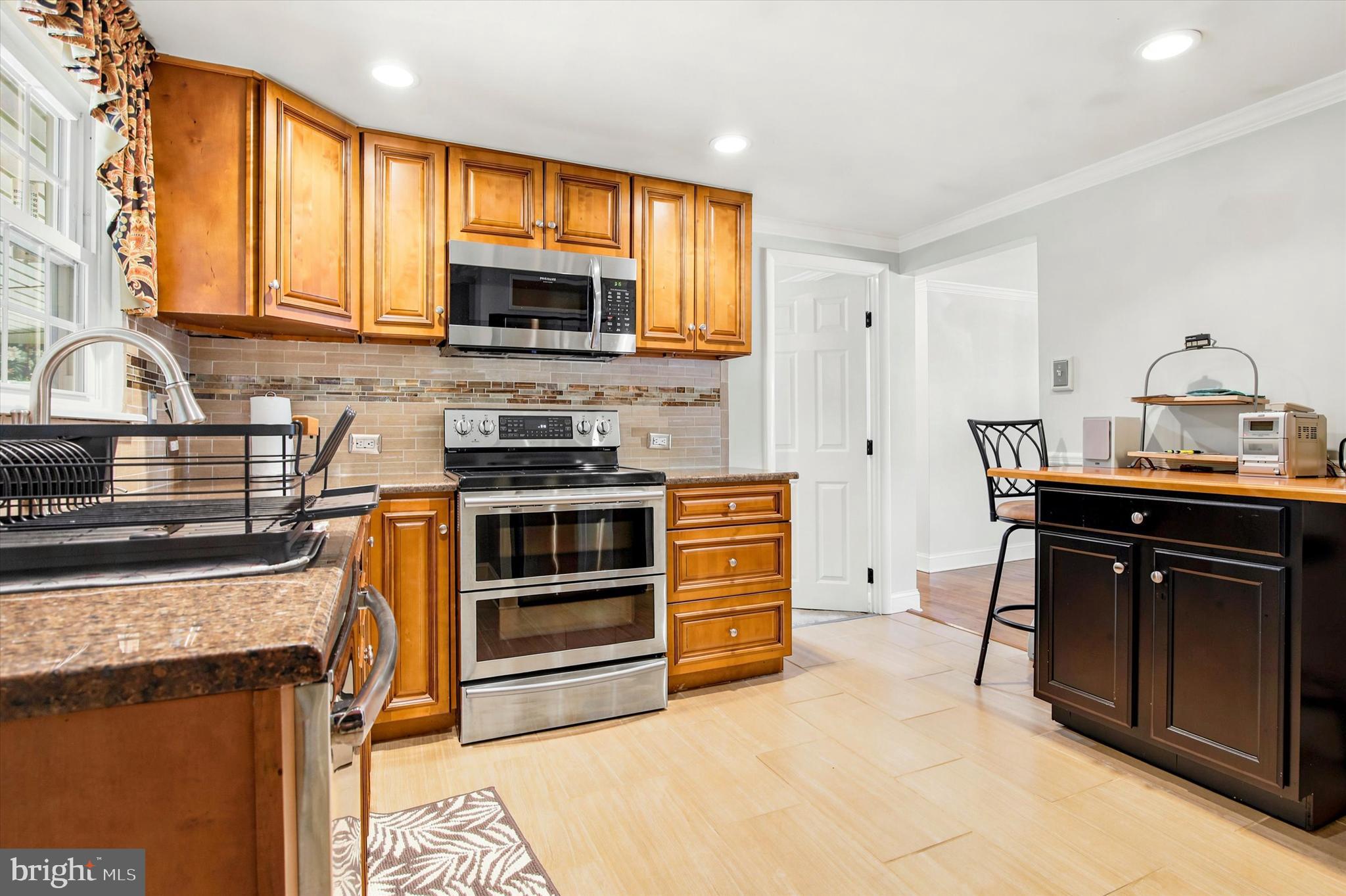 MEADOW WOOD - Residential