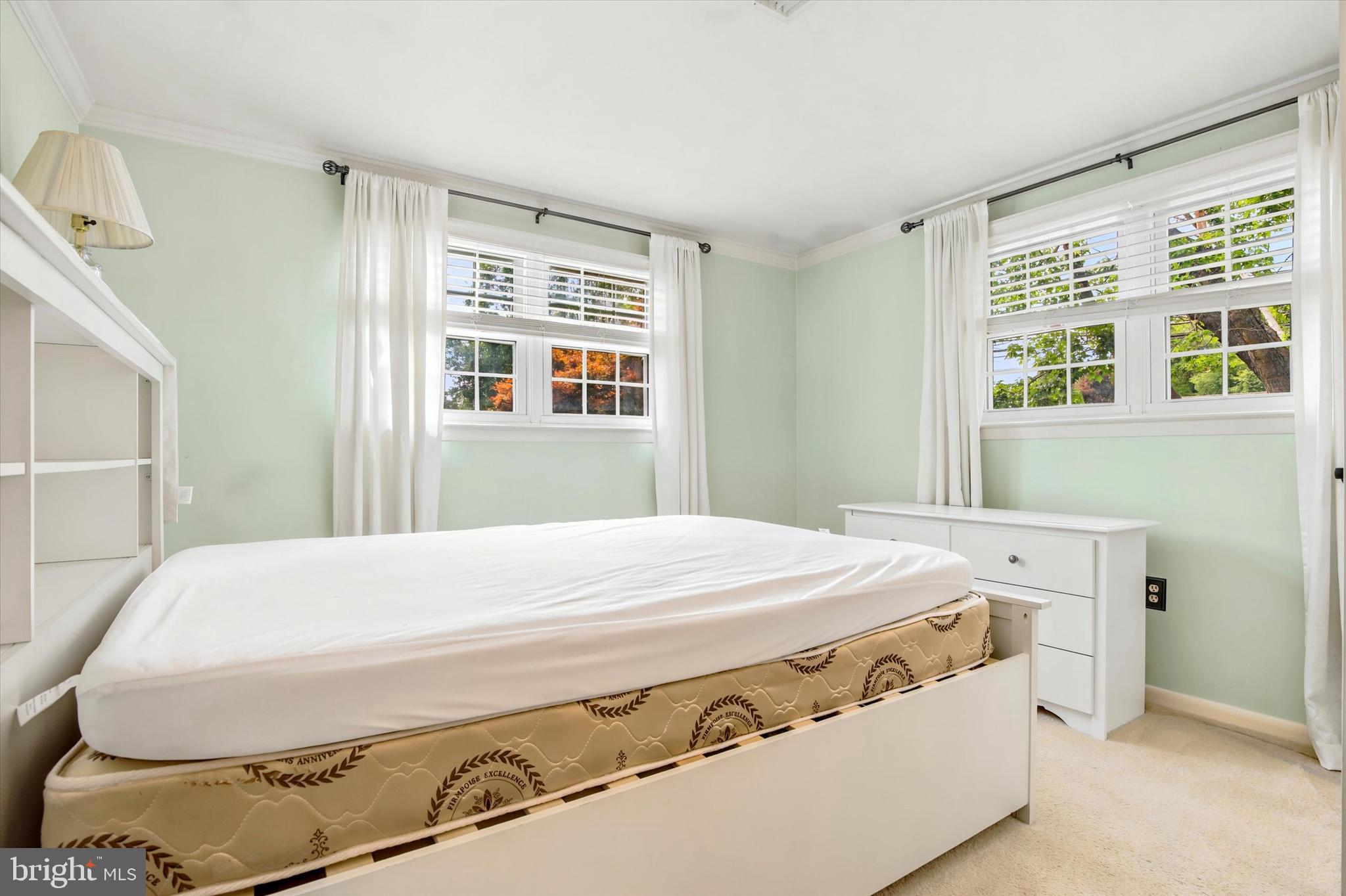 MEADOW WOOD - Residential