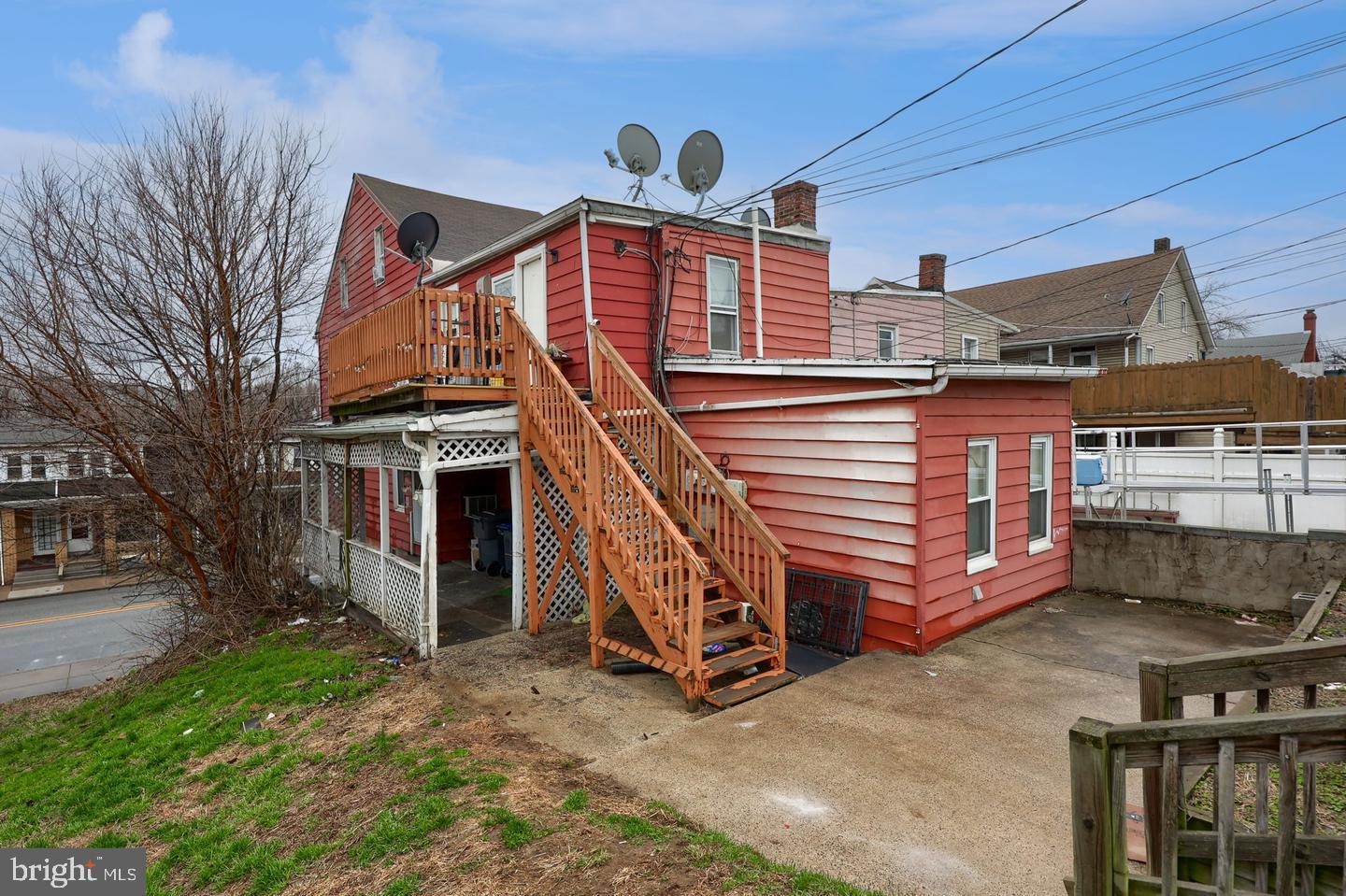 517 N FRONT STREET