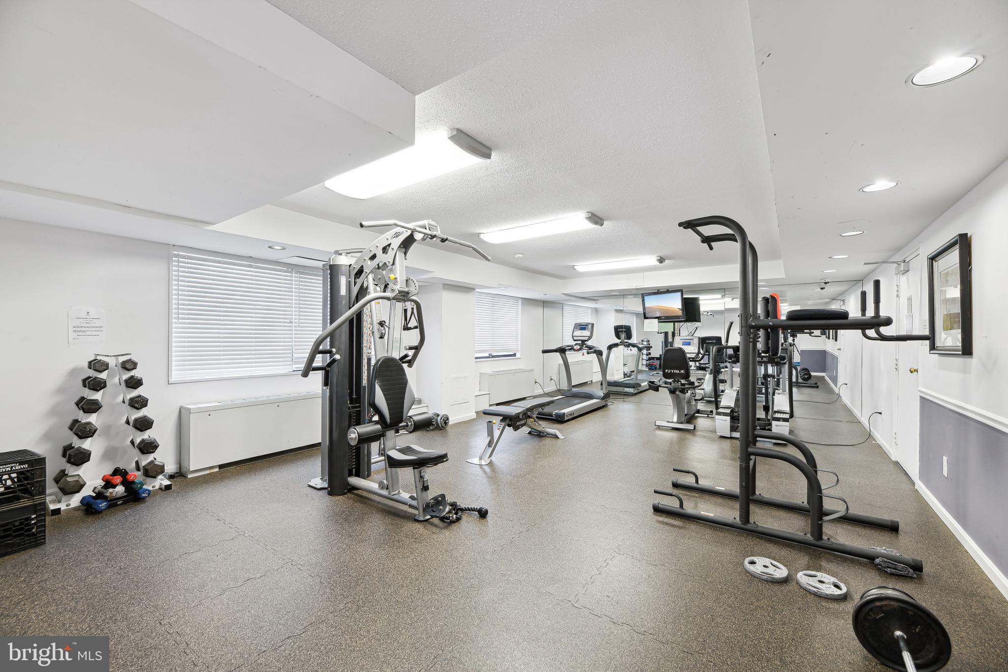 WENTWORTH PLACE - Residential