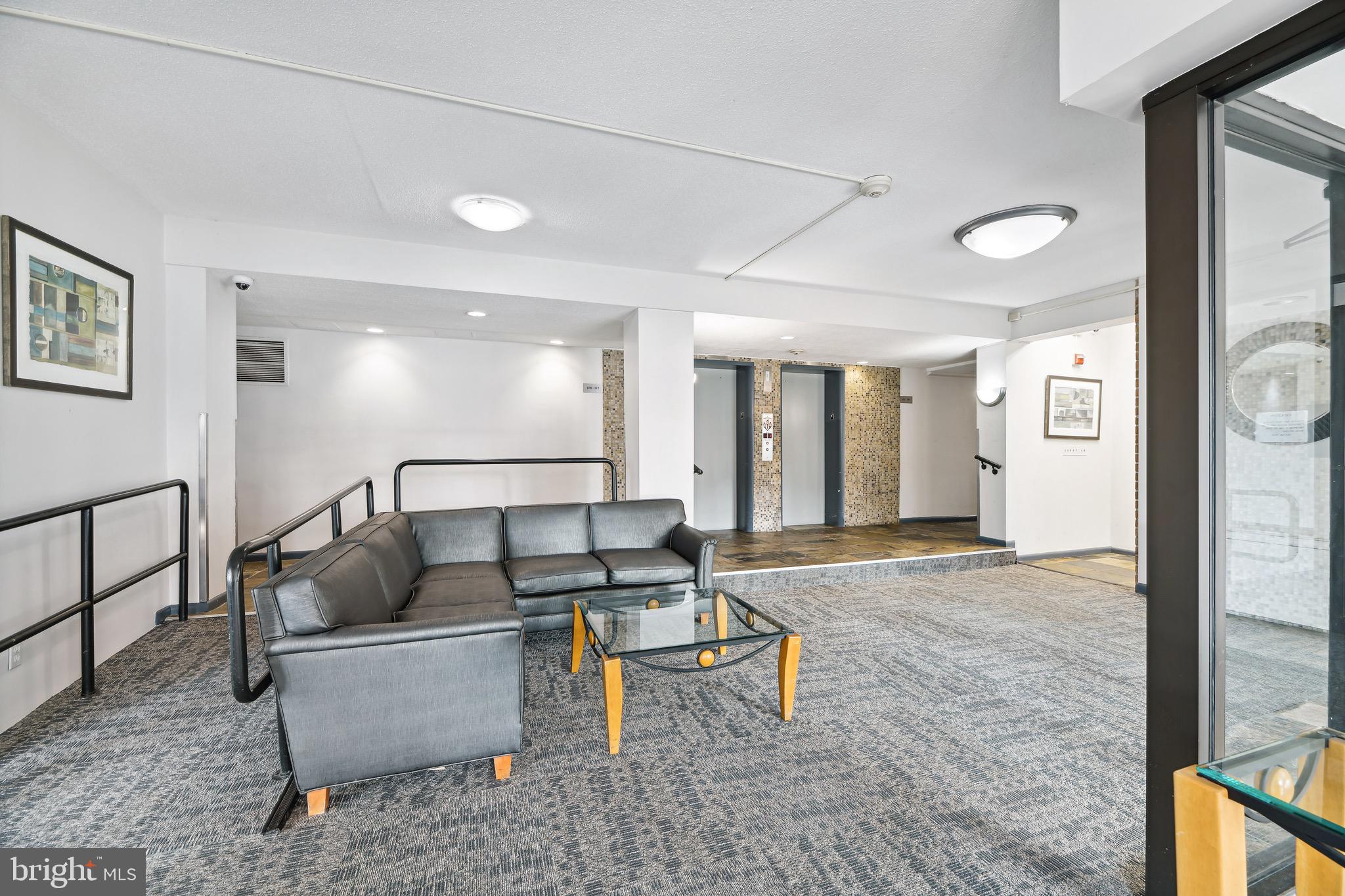 WENTWORTH PLACE - Residential