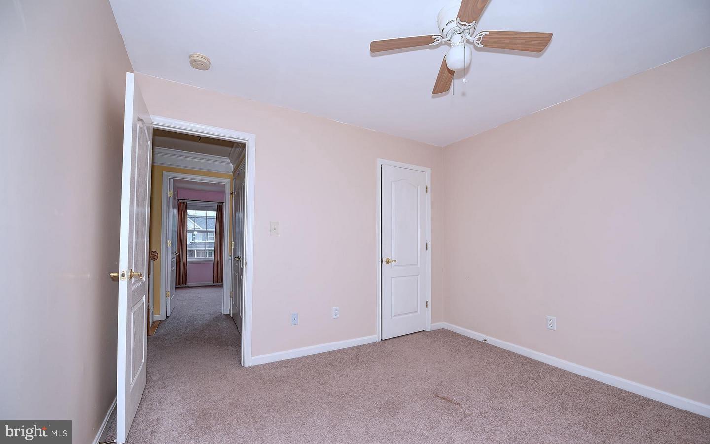 HICKORY OVERLOOK - Residential