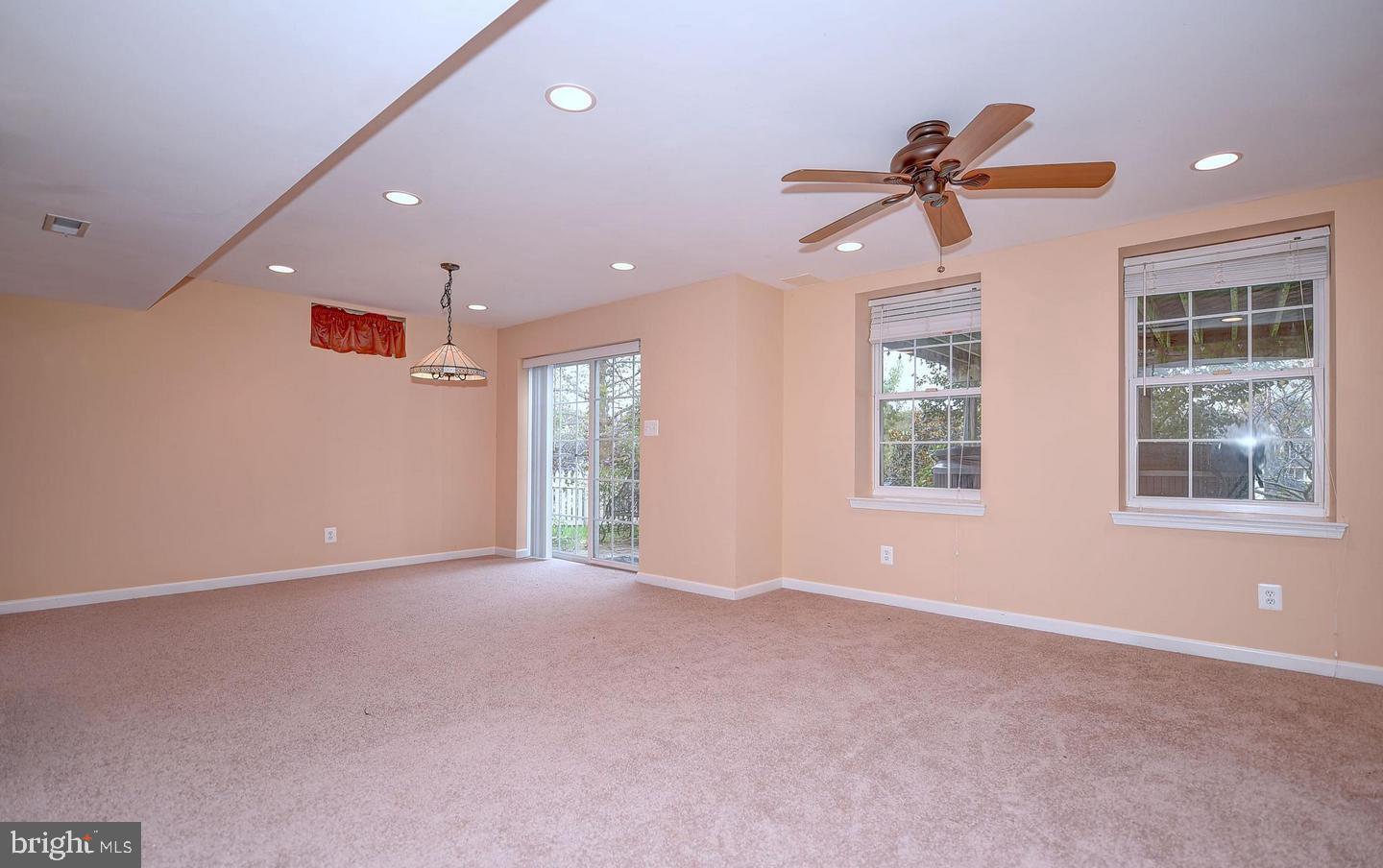 HICKORY OVERLOOK - Residential