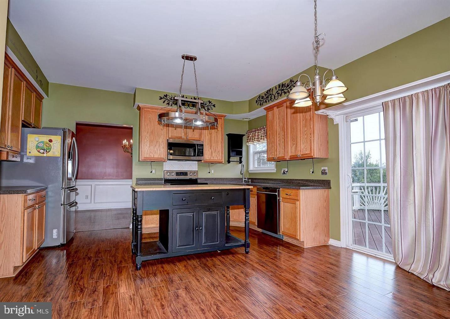 HICKORY OVERLOOK - Residential