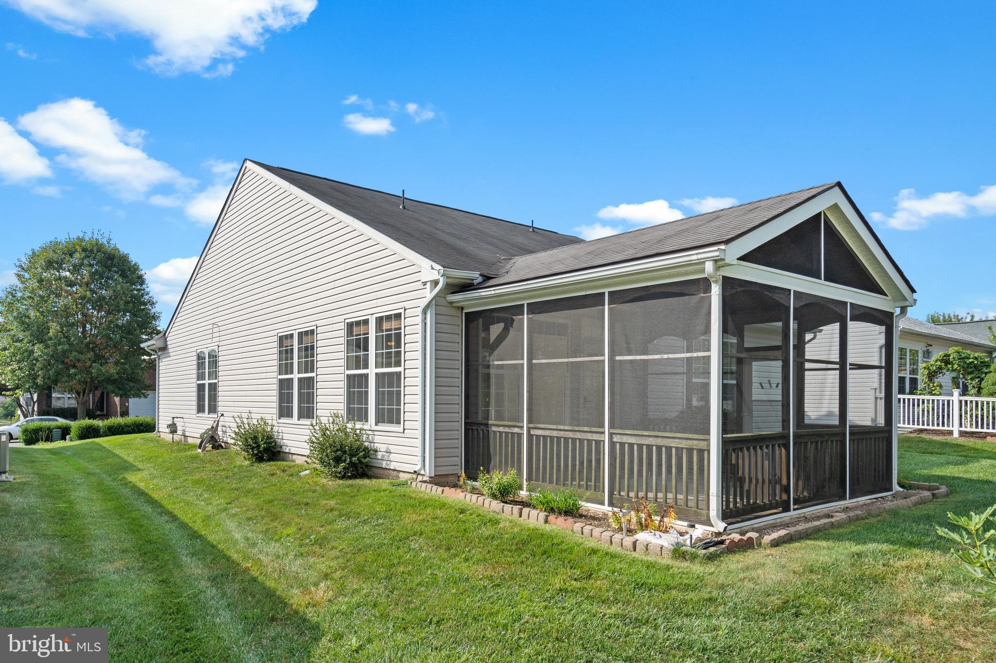 FOUR SEASONS IN HISTORIC VIRGINIA - Residential