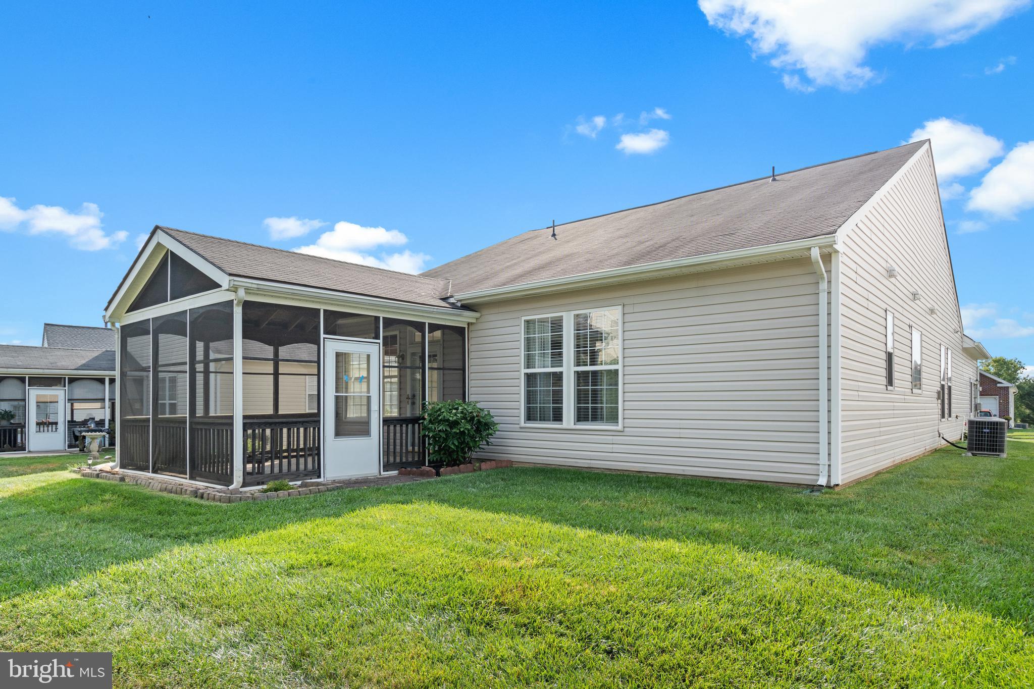 FOUR SEASONS IN HISTORIC VIRGINIA - Residential