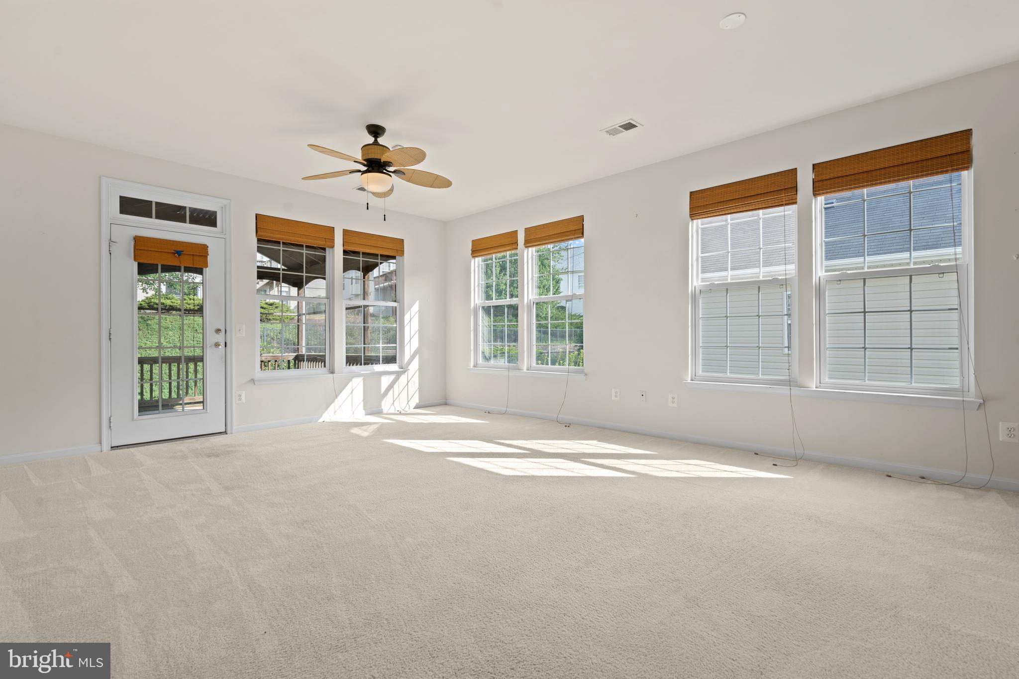 FOUR SEASONS IN HISTORIC VIRGINIA - Residential