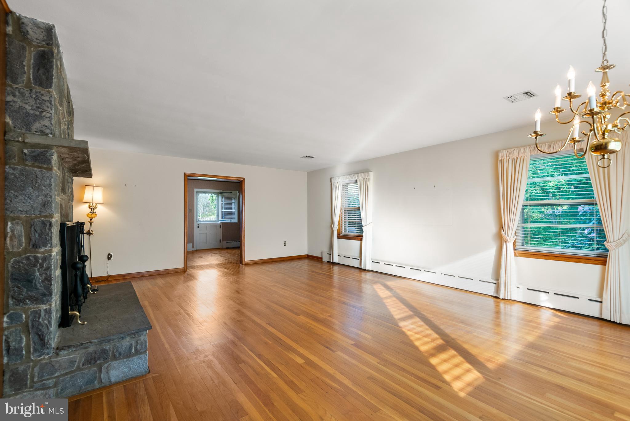 VALLEY GREENE - Residential