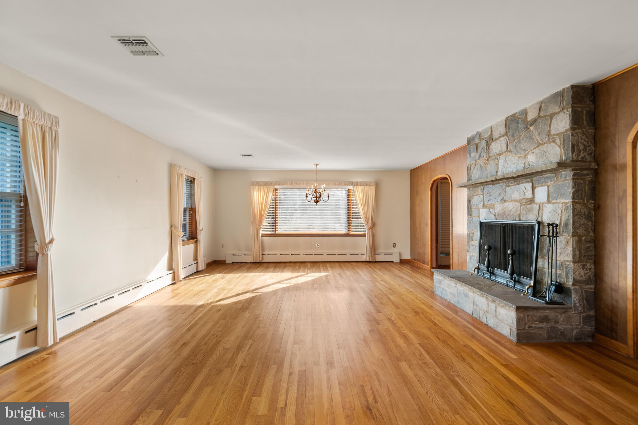VALLEY GREENE - Residential