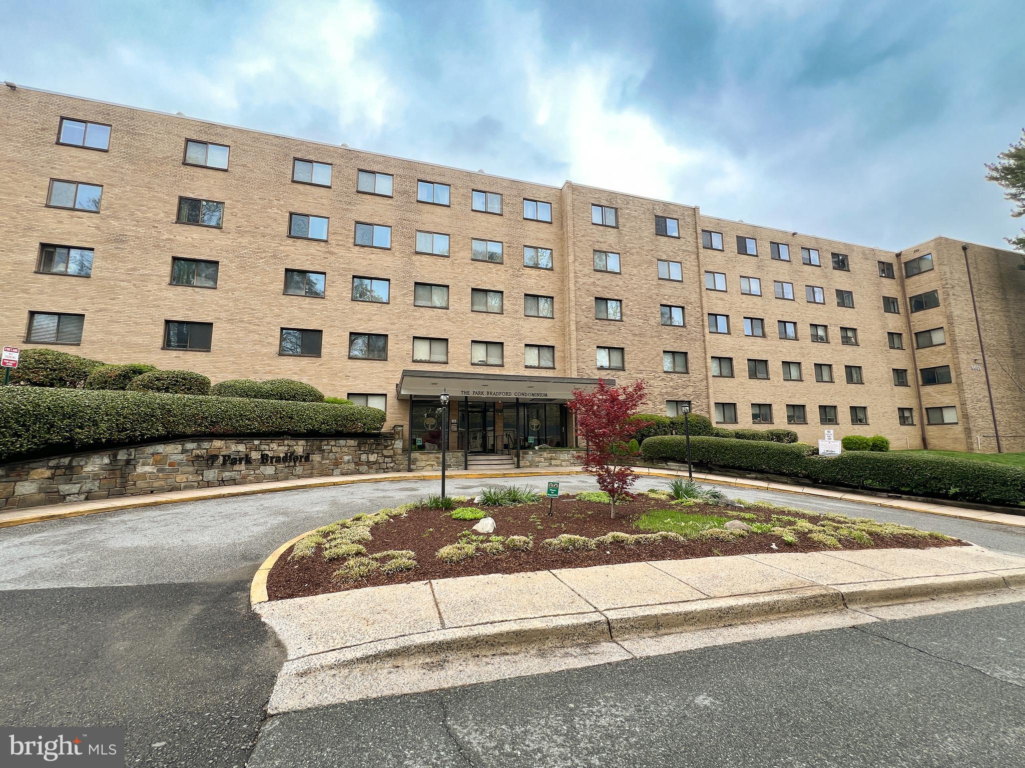 PARK BRADFORD - Residential Lease