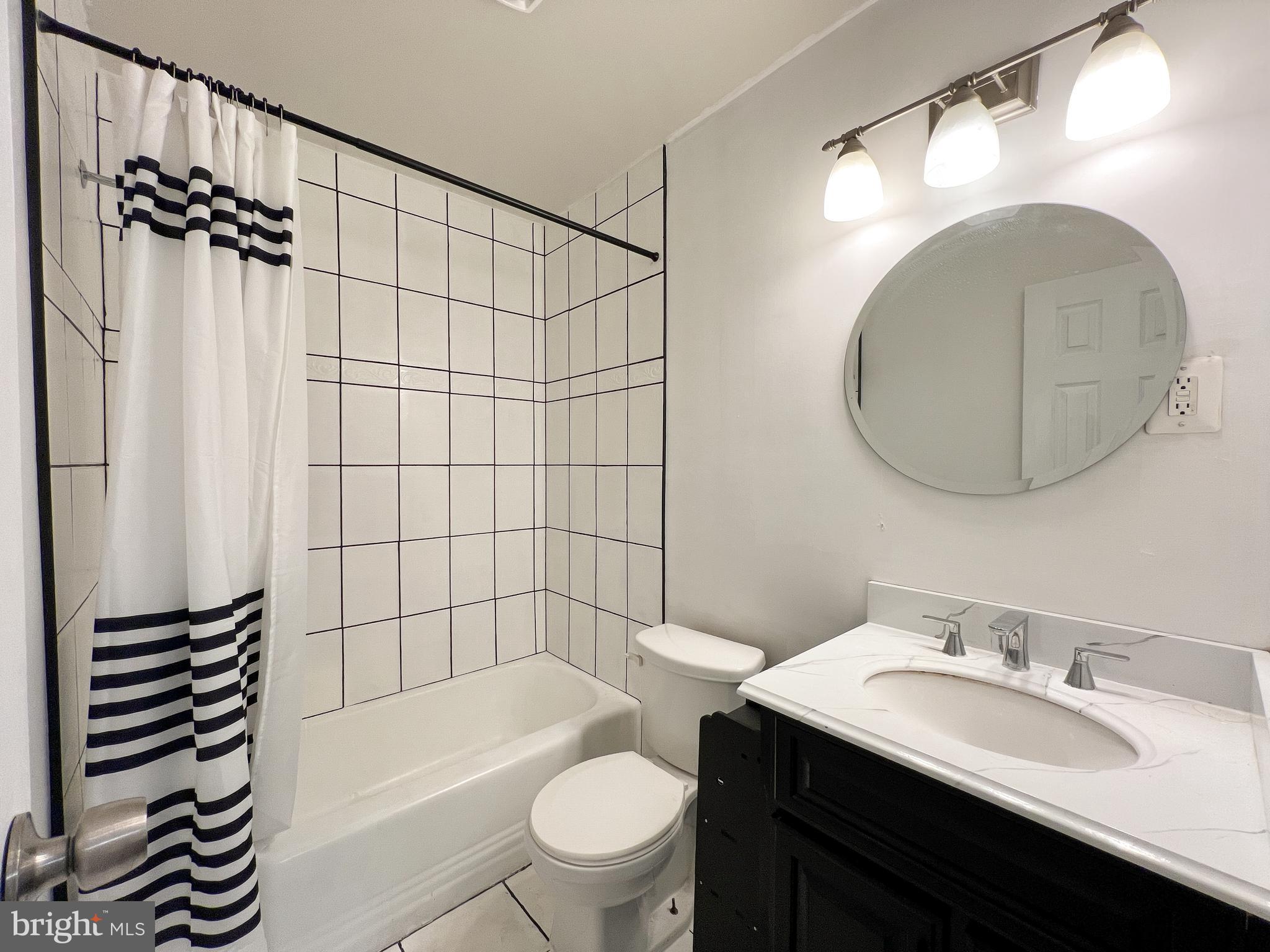 PARK BRADFORD - Residential Lease