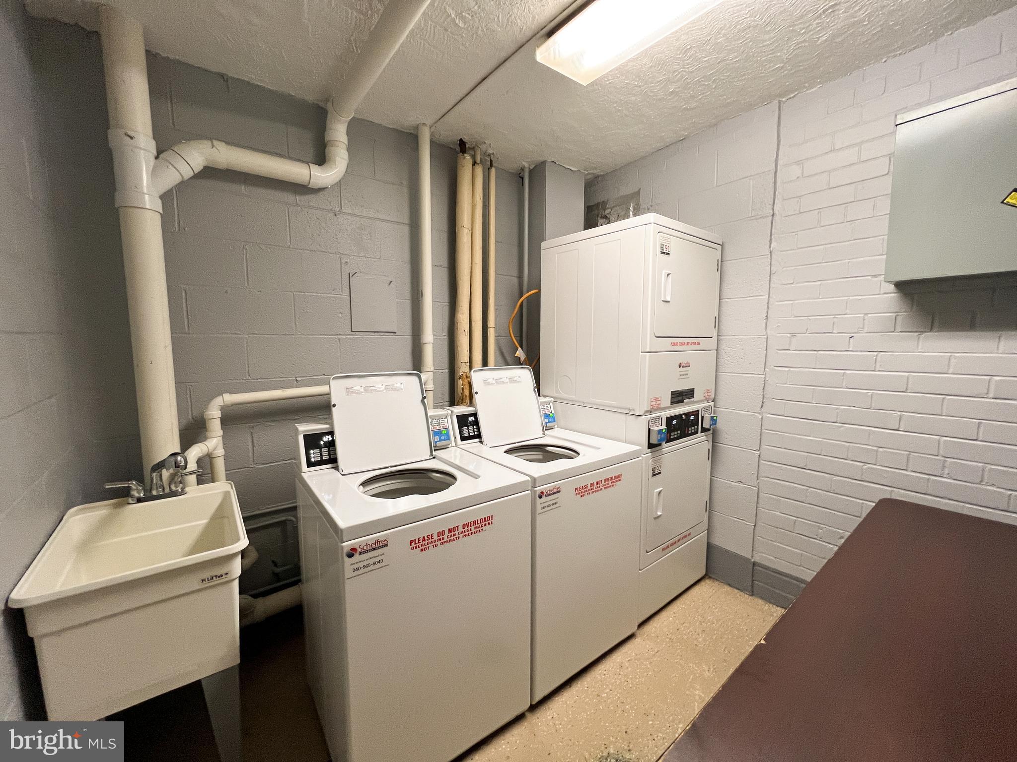 PARK BRADFORD - Residential Lease