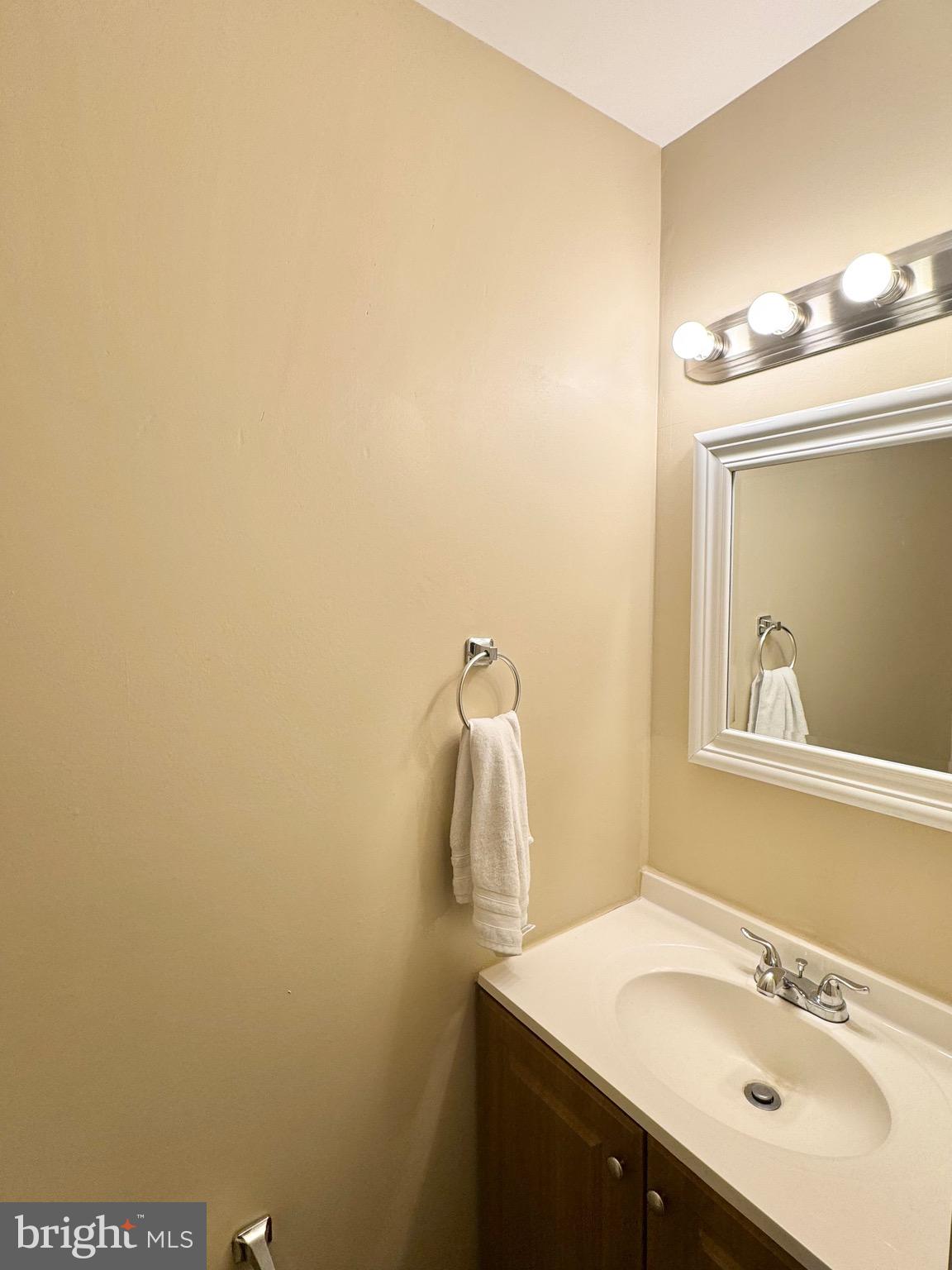 BOLTON HILL HISTORIC DISTRICT - Residential Lease