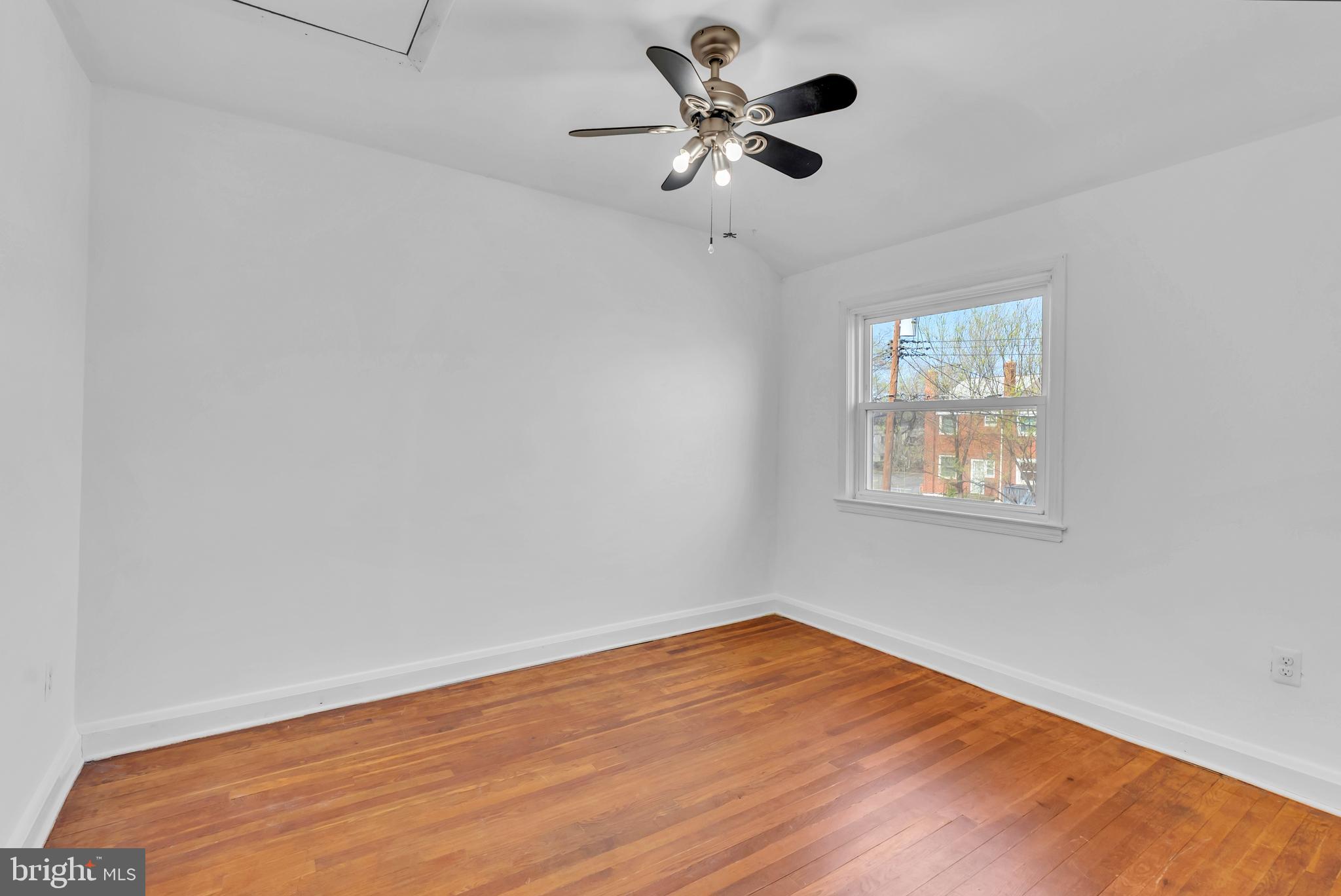 WEST INVERNESS - Residential