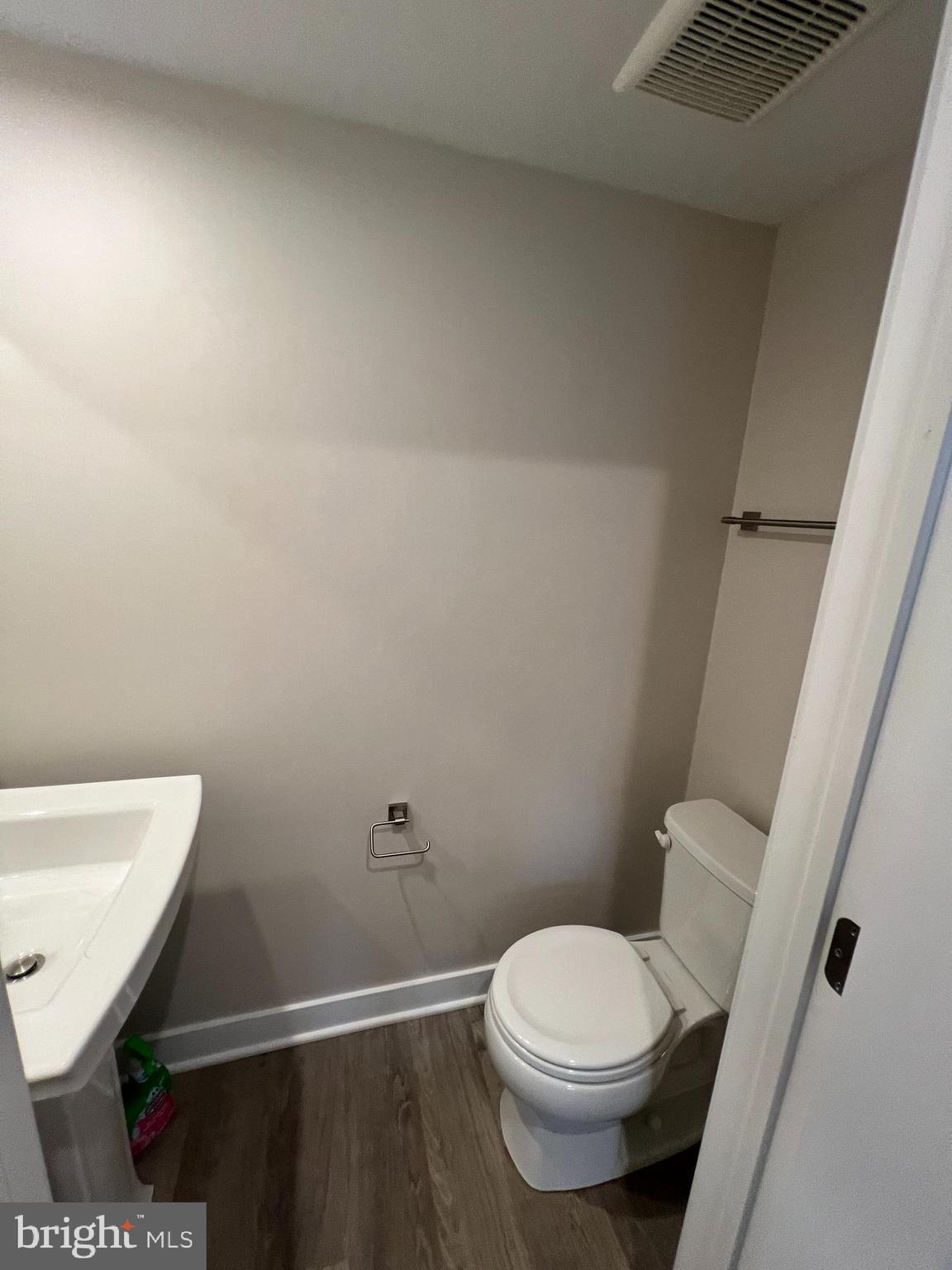 AMBER RIDGE - Residential Lease