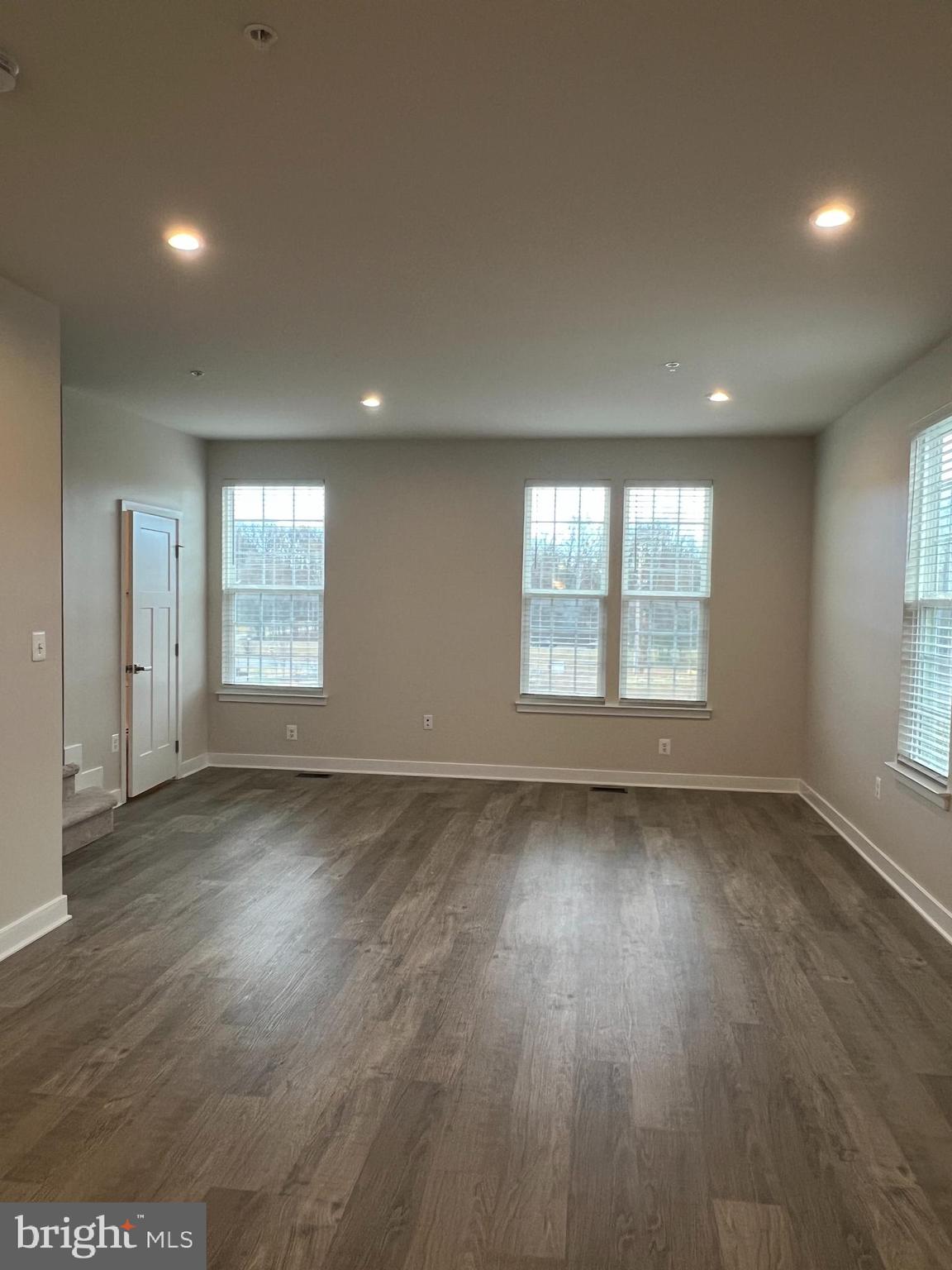 AMBER RIDGE - Residential Lease