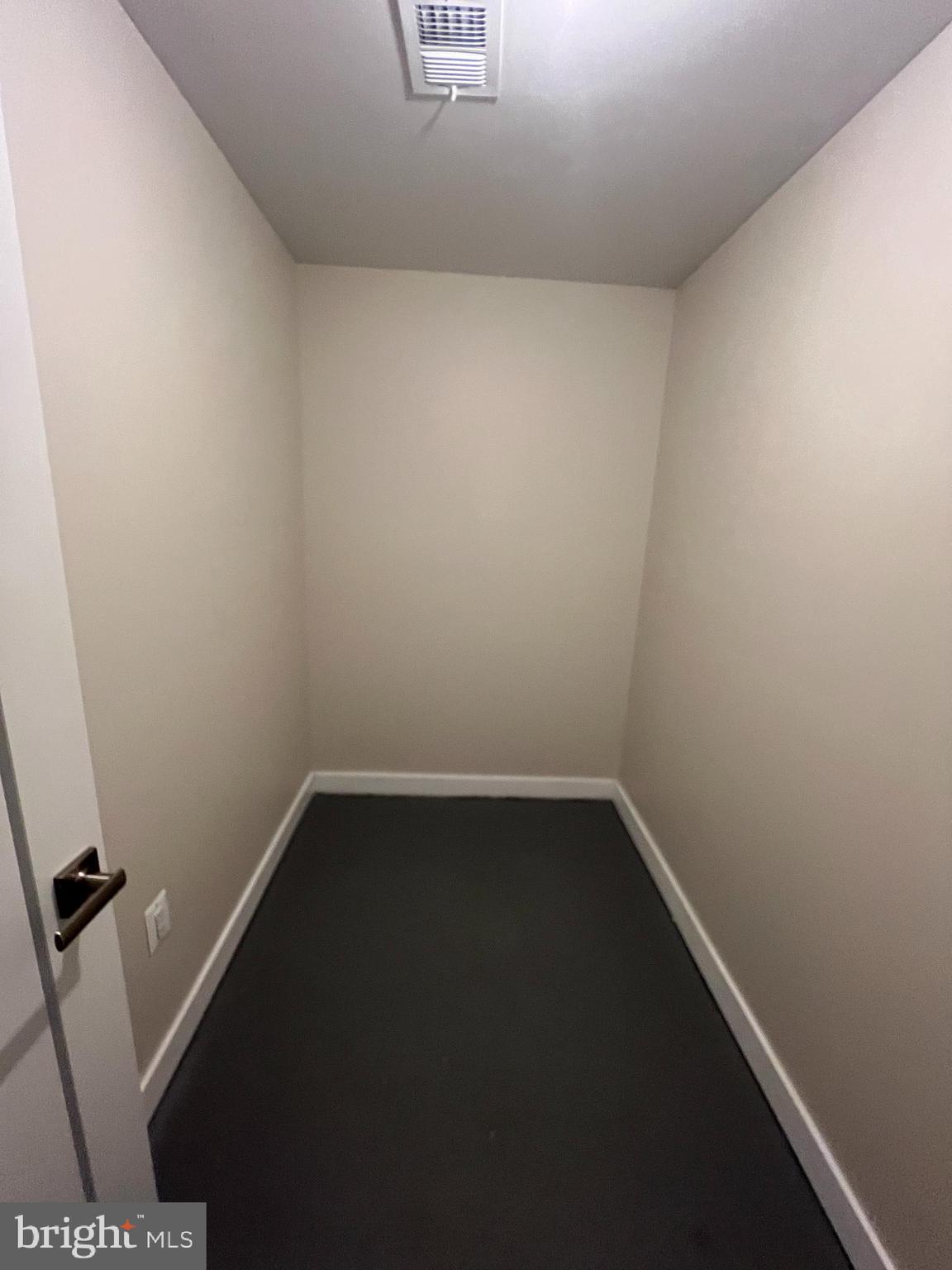 AMBER RIDGE - Residential Lease