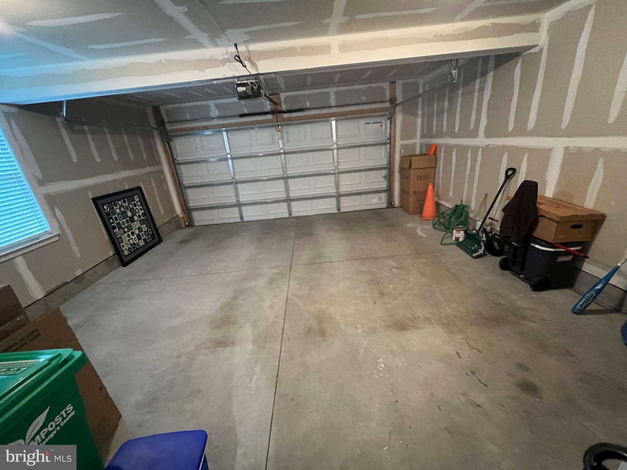 AMBER RIDGE - Residential Lease