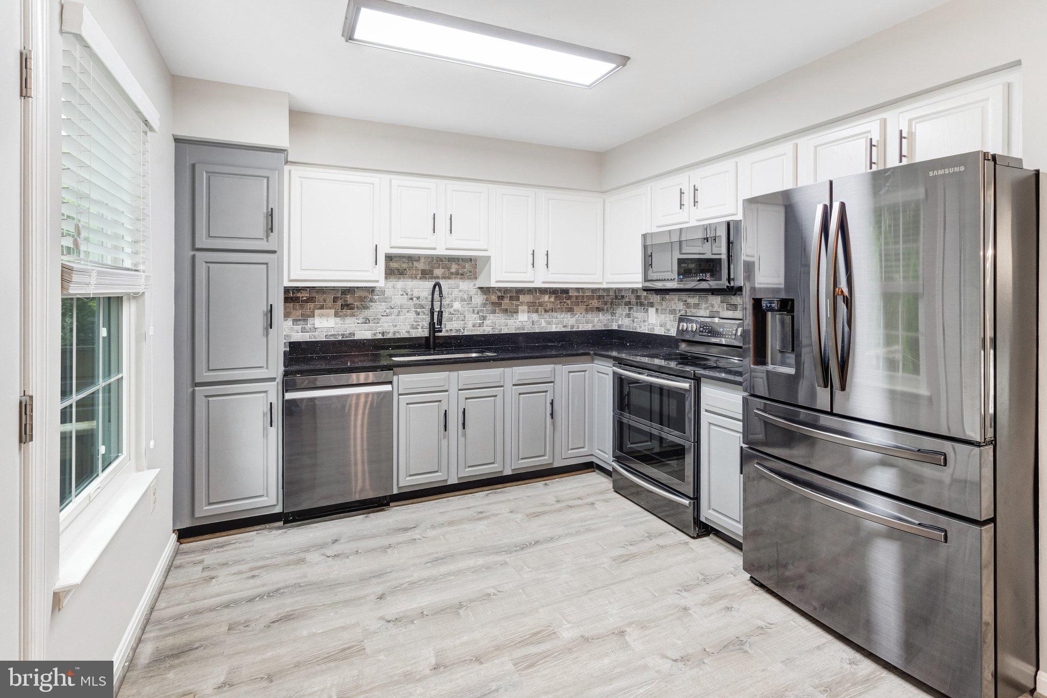 15324 WATERS EDGE COURT