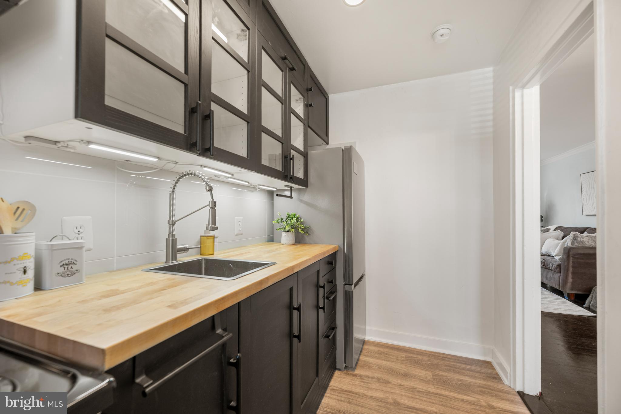 AUBURN VILLAGE - Residential