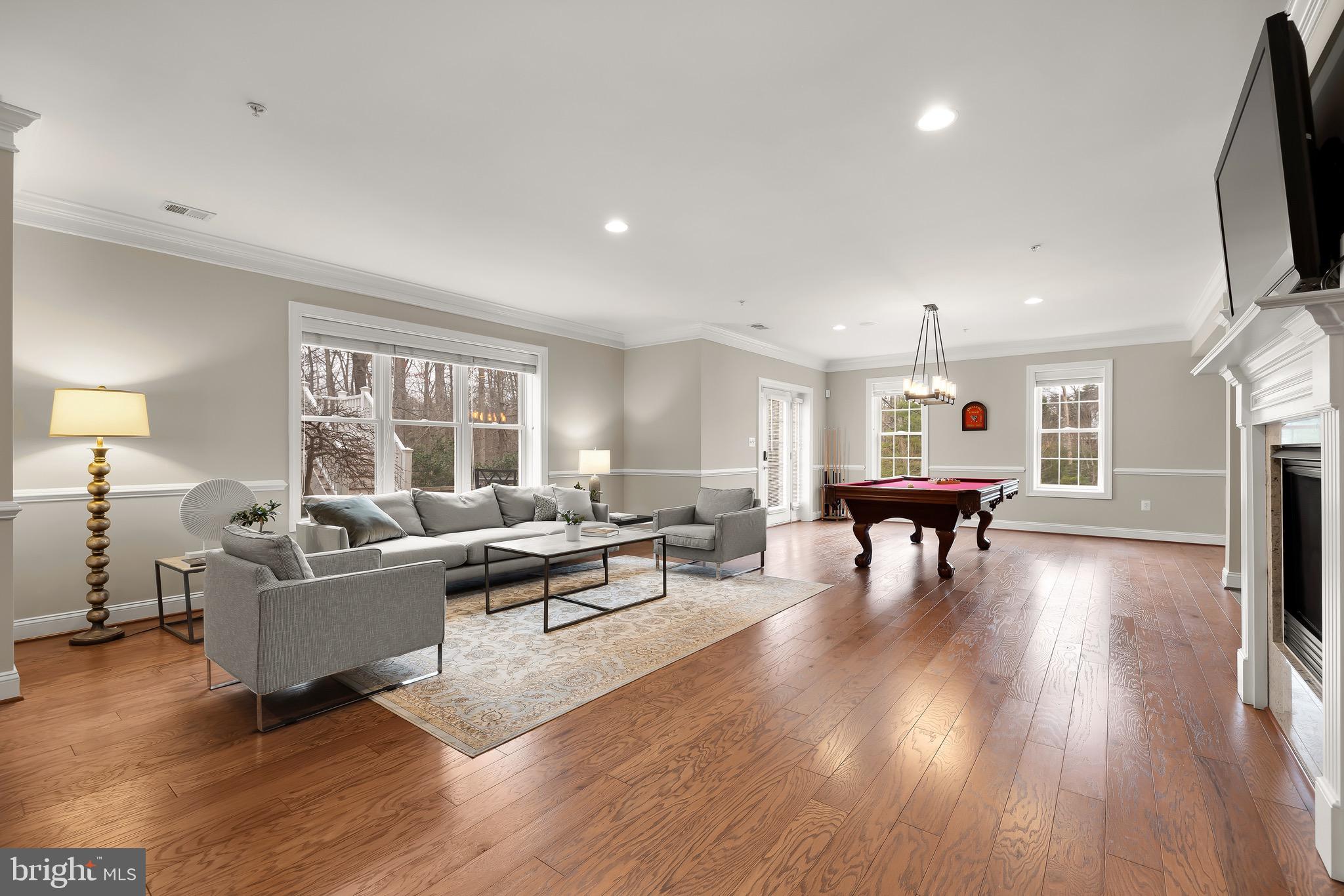 KENTSDALE ESTATES - Residential