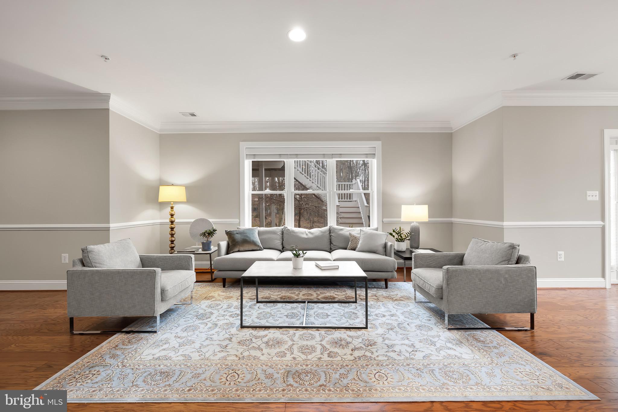 KENTSDALE ESTATES - Residential