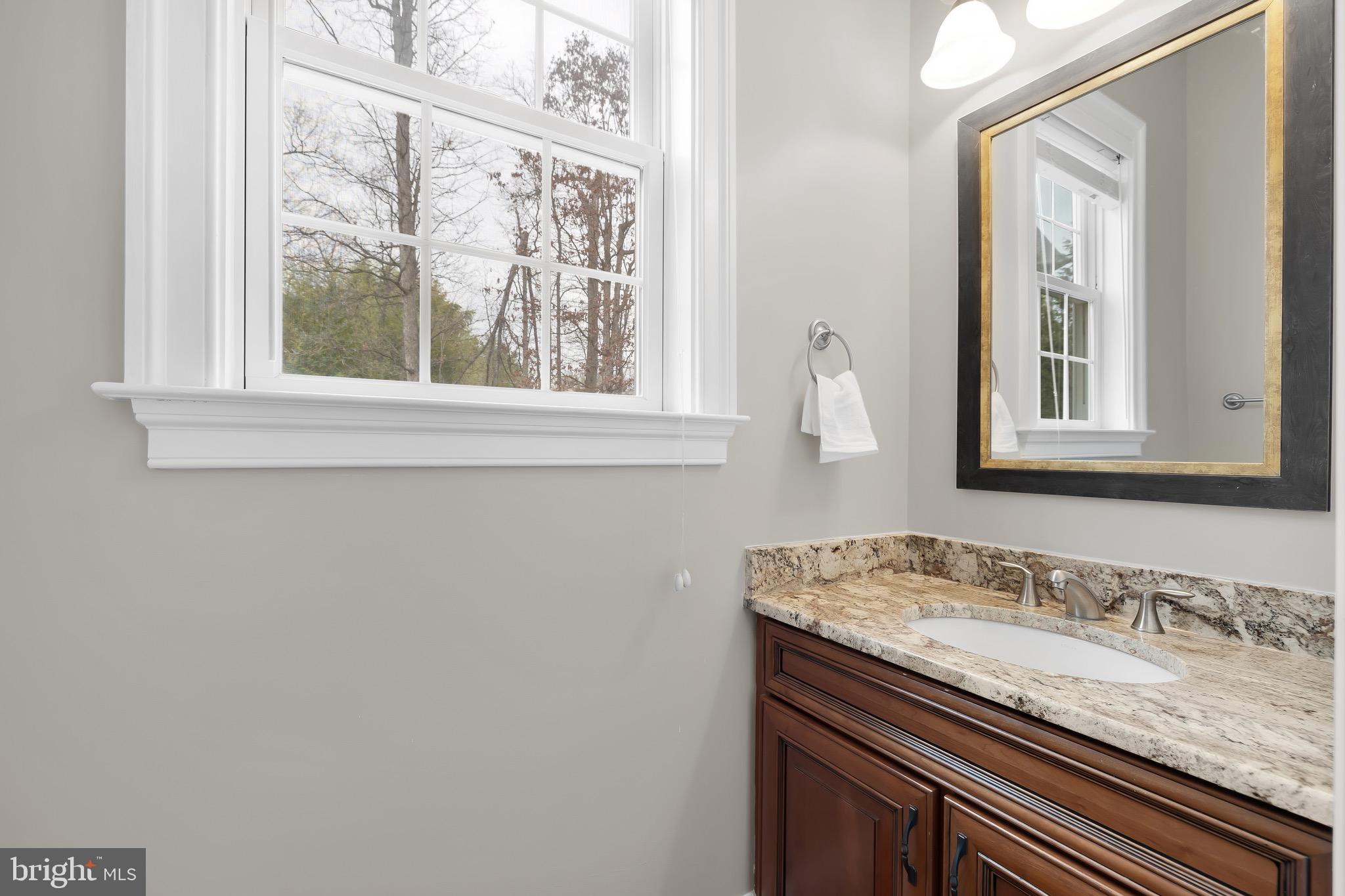 KENTSDALE ESTATES - Residential