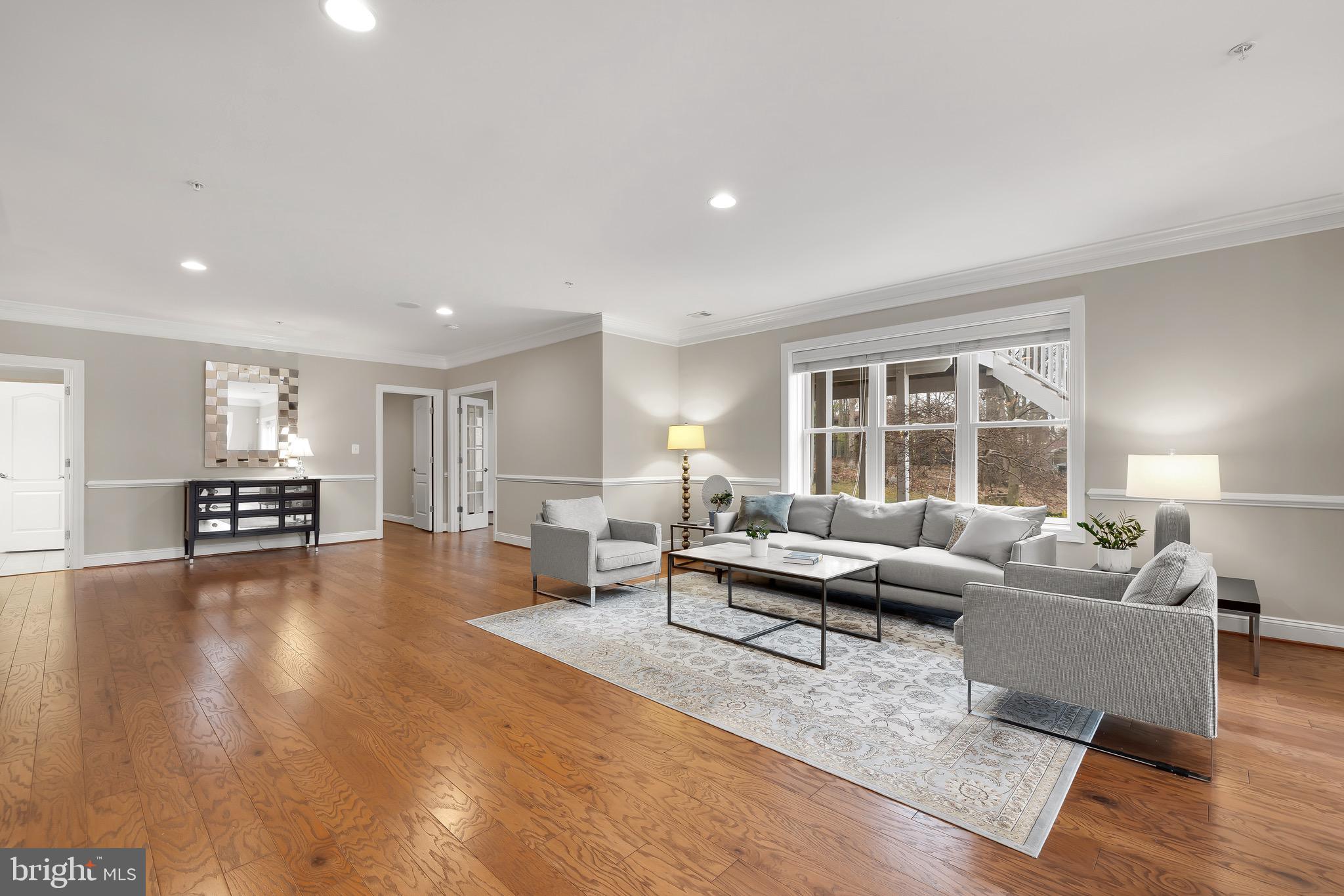 KENTSDALE ESTATES - Residential