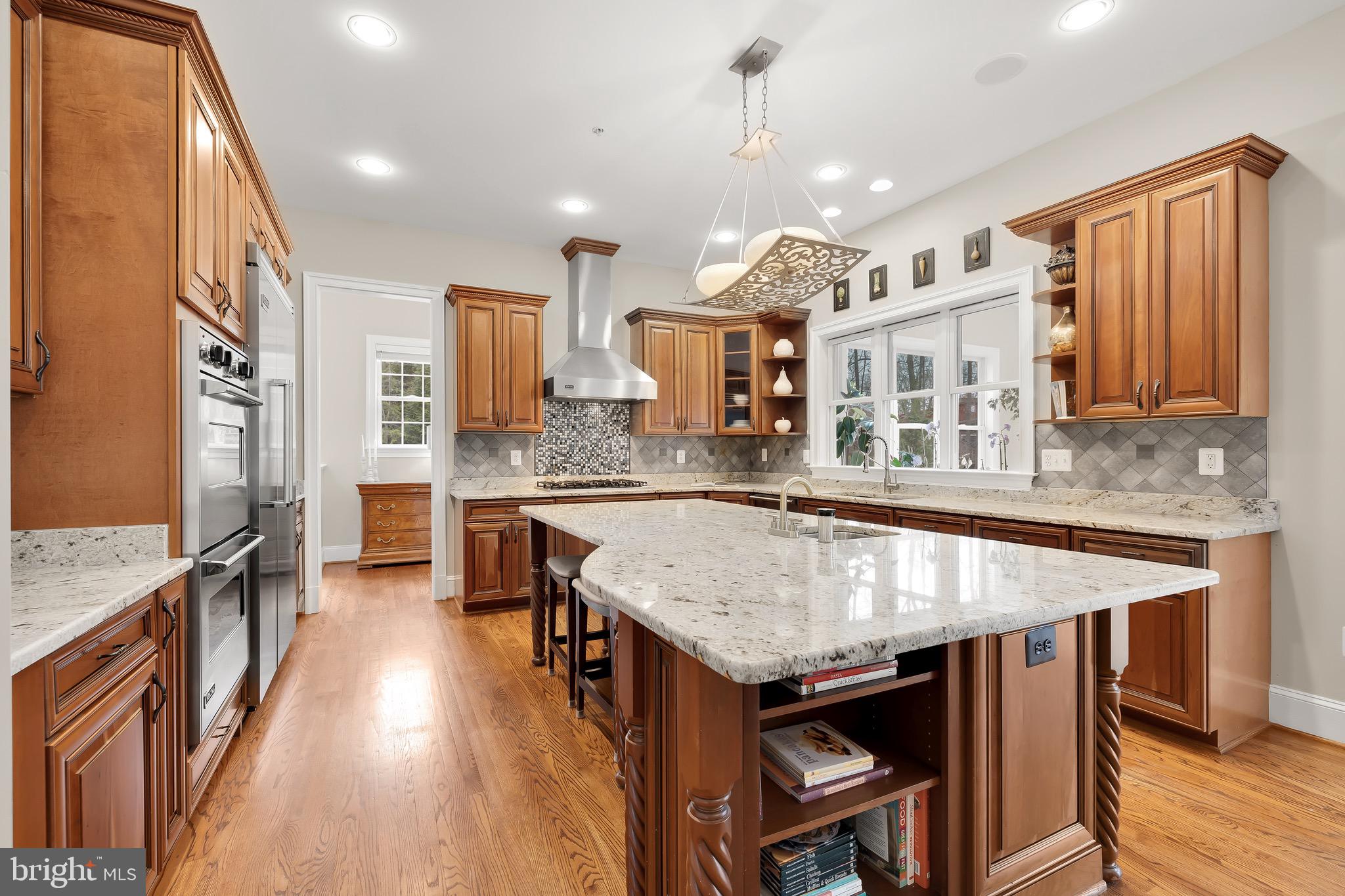 KENTSDALE ESTATES - Residential