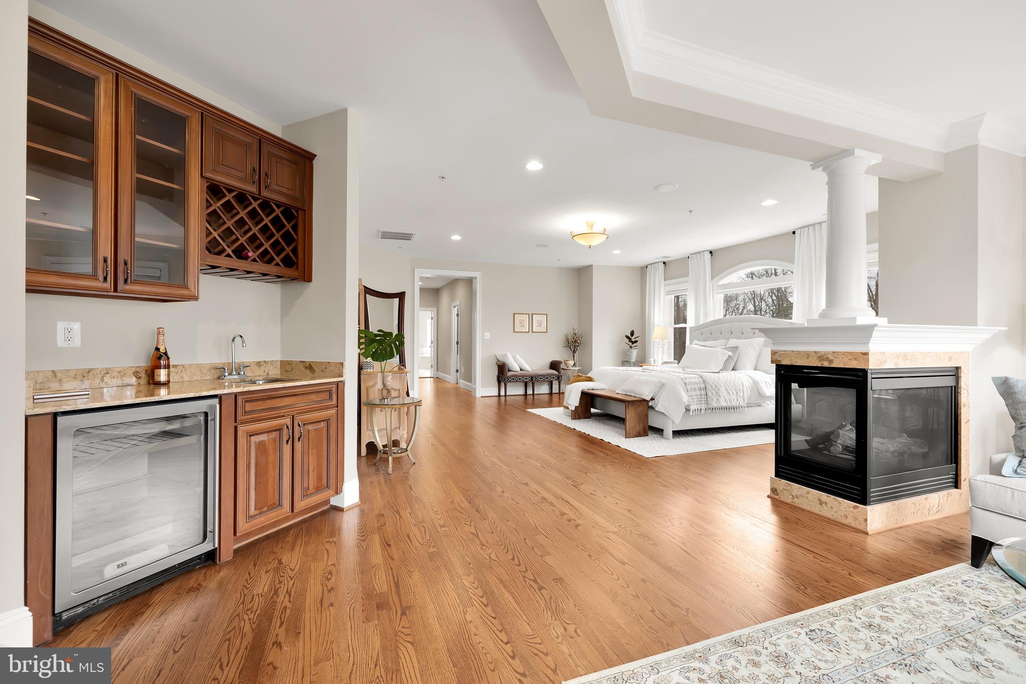 KENTSDALE ESTATES - Residential